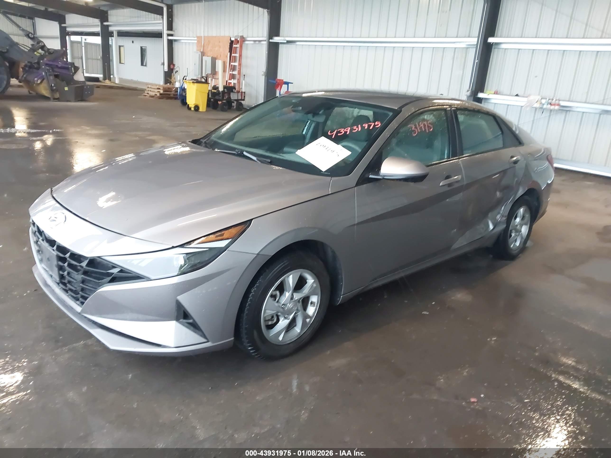 HYUNDAI ELANTRA image 2