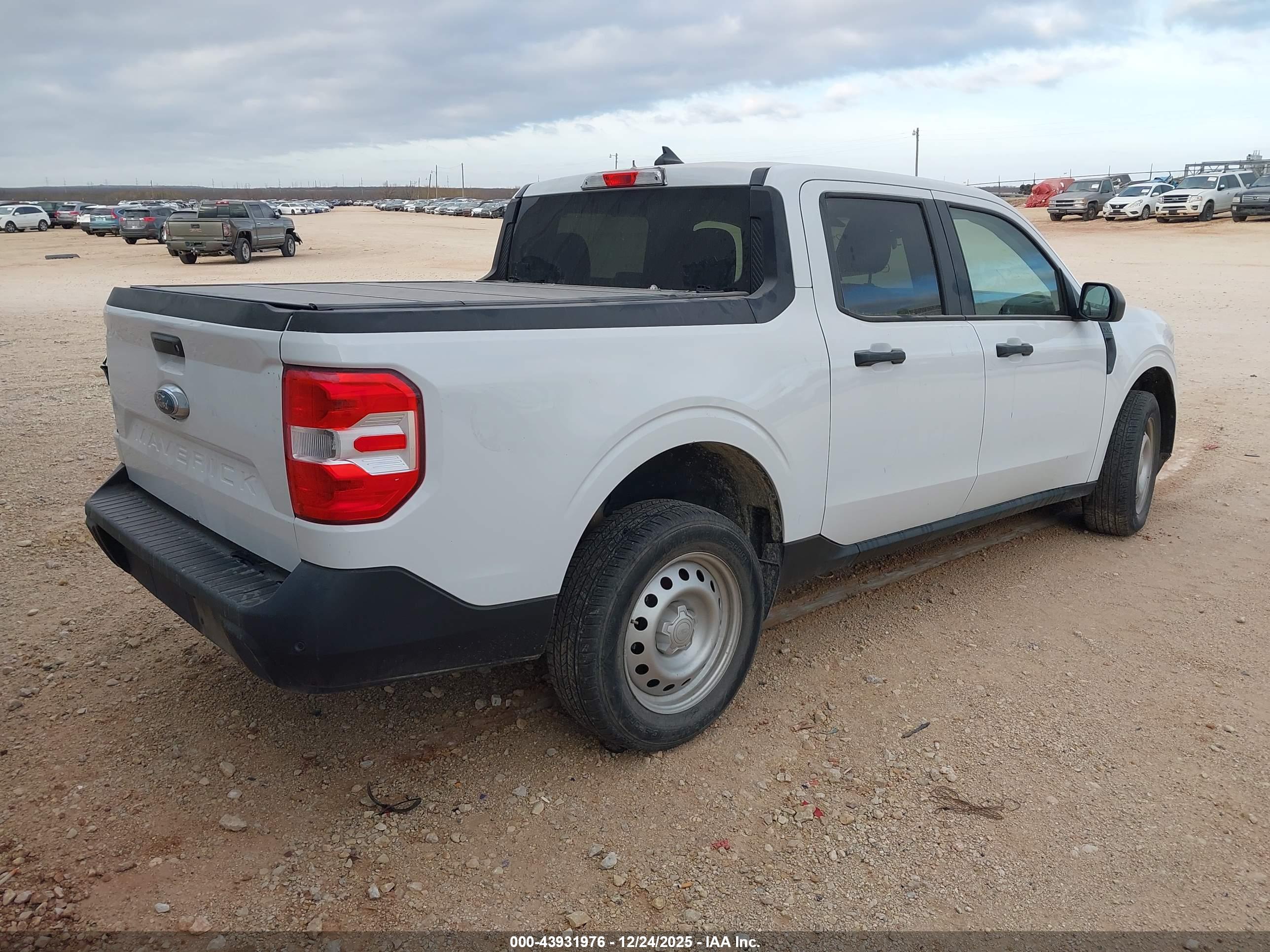FORD MAVERICK image 4
