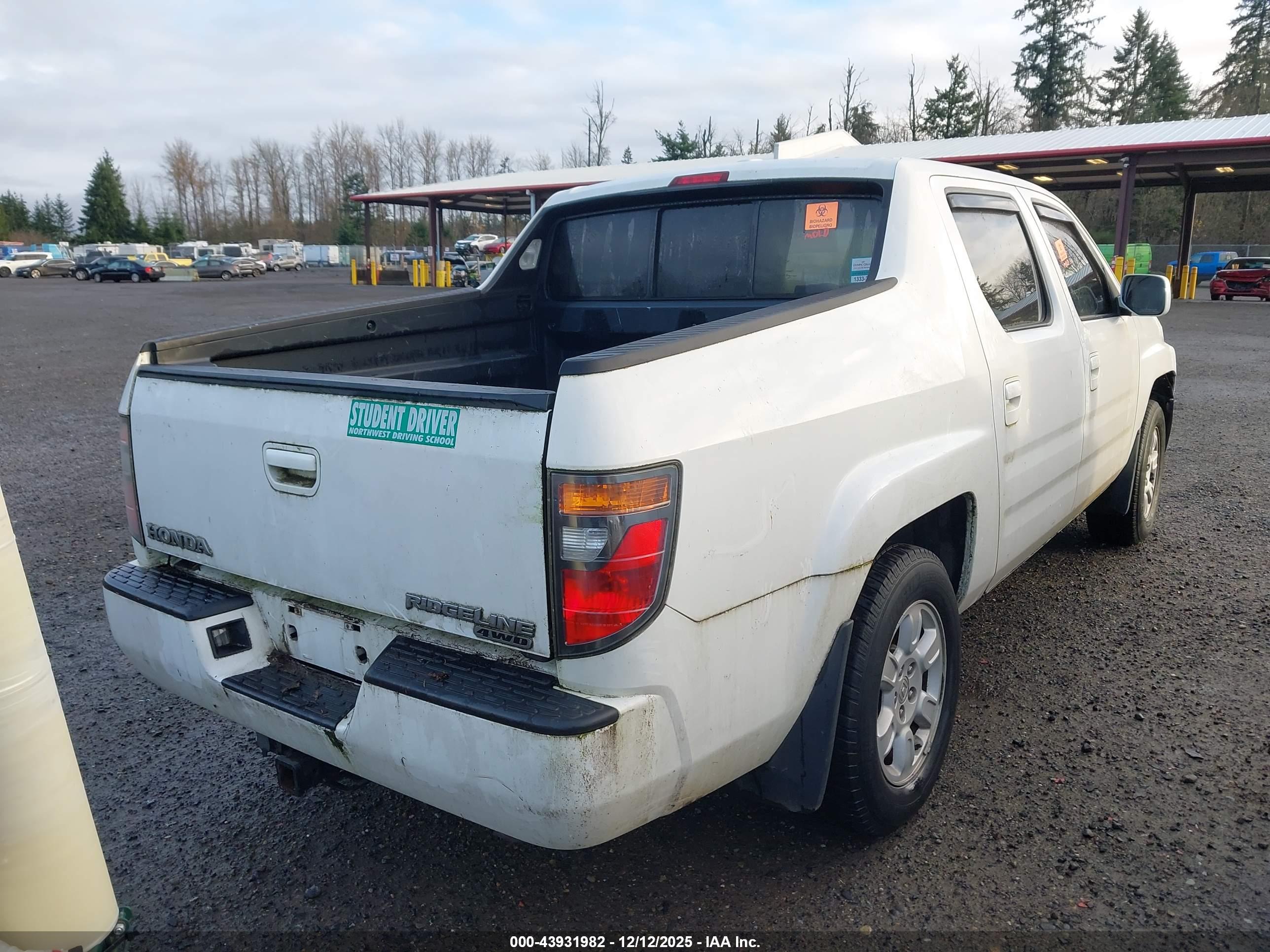 HONDA RIDGELINE image 4