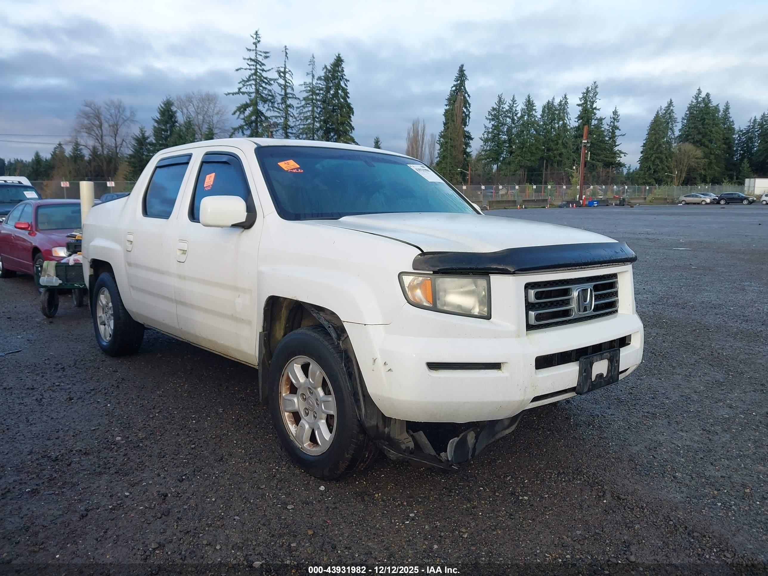 HONDA RIDGELINE image 6