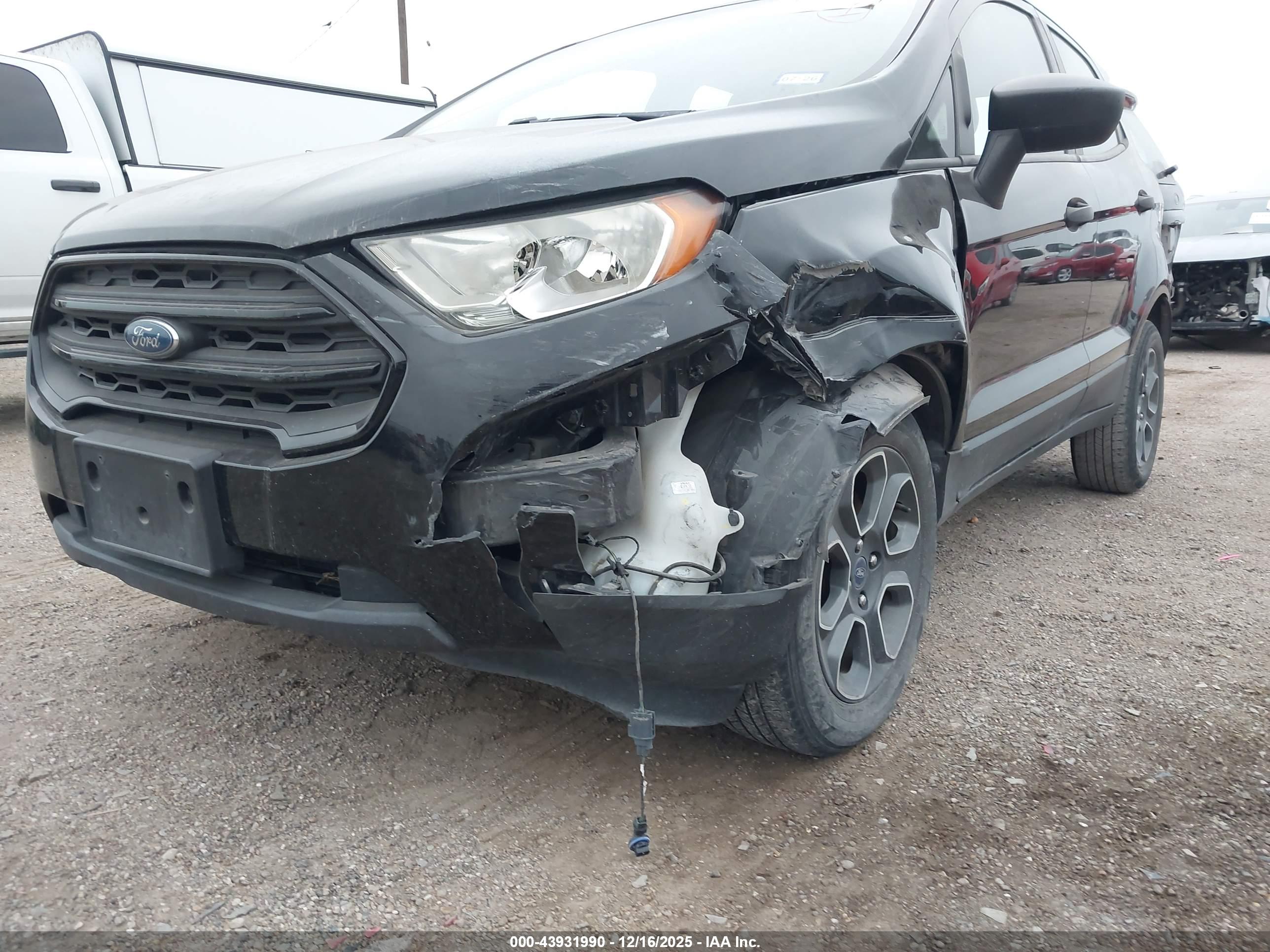 FORD ECOSPORT image 6