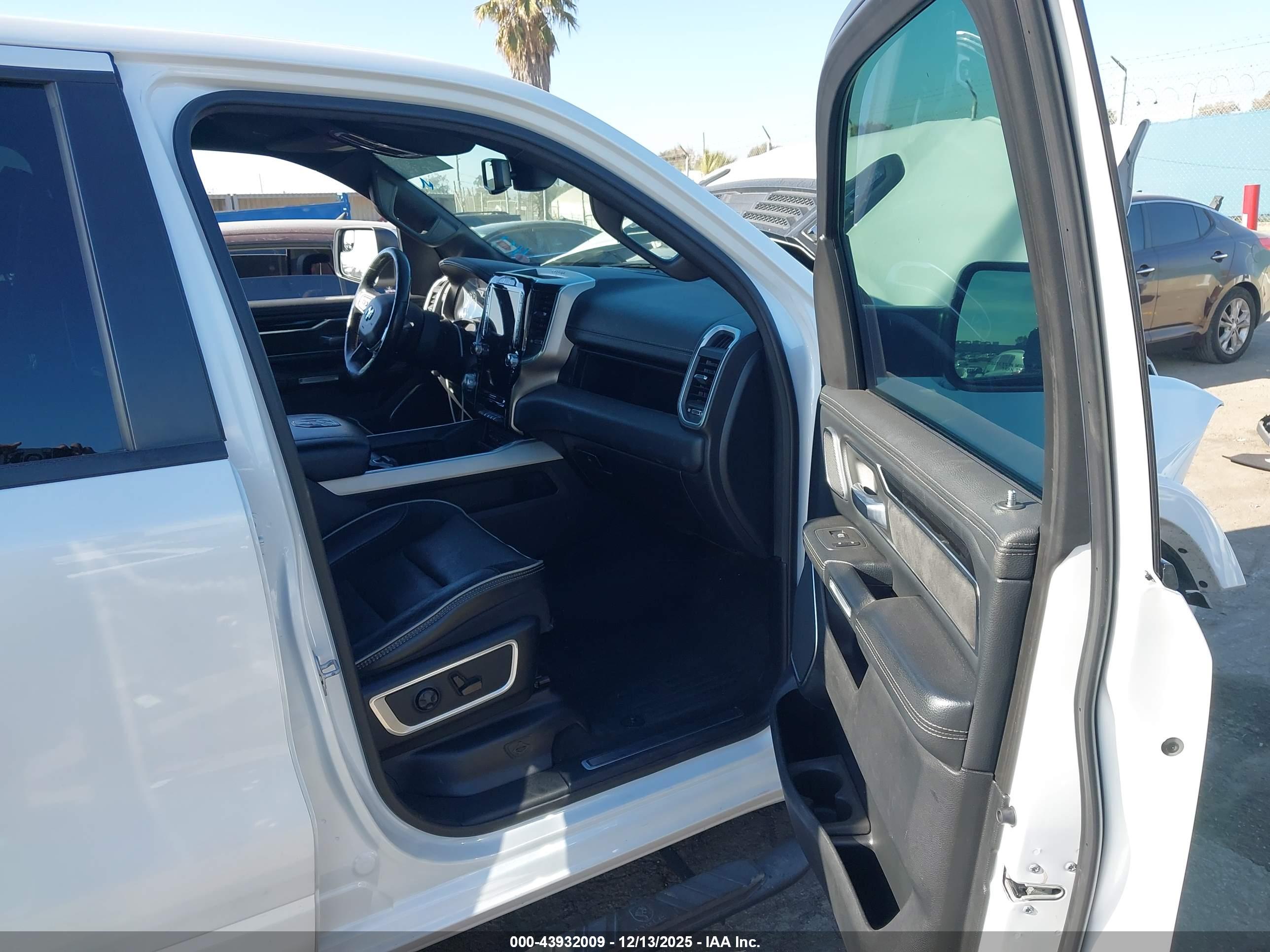RAM 1500 image 5