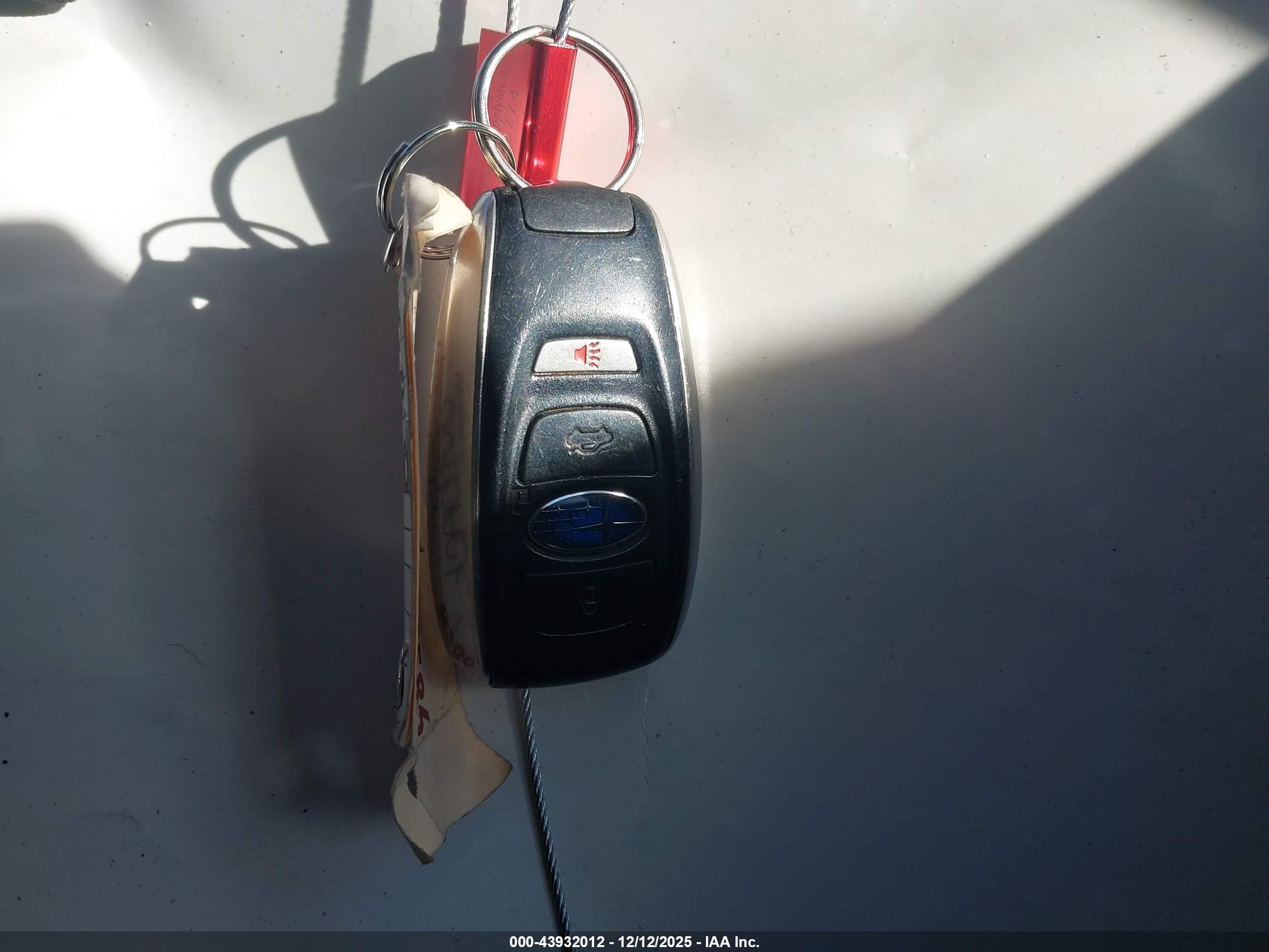 SUBARU OUTBACK image 11