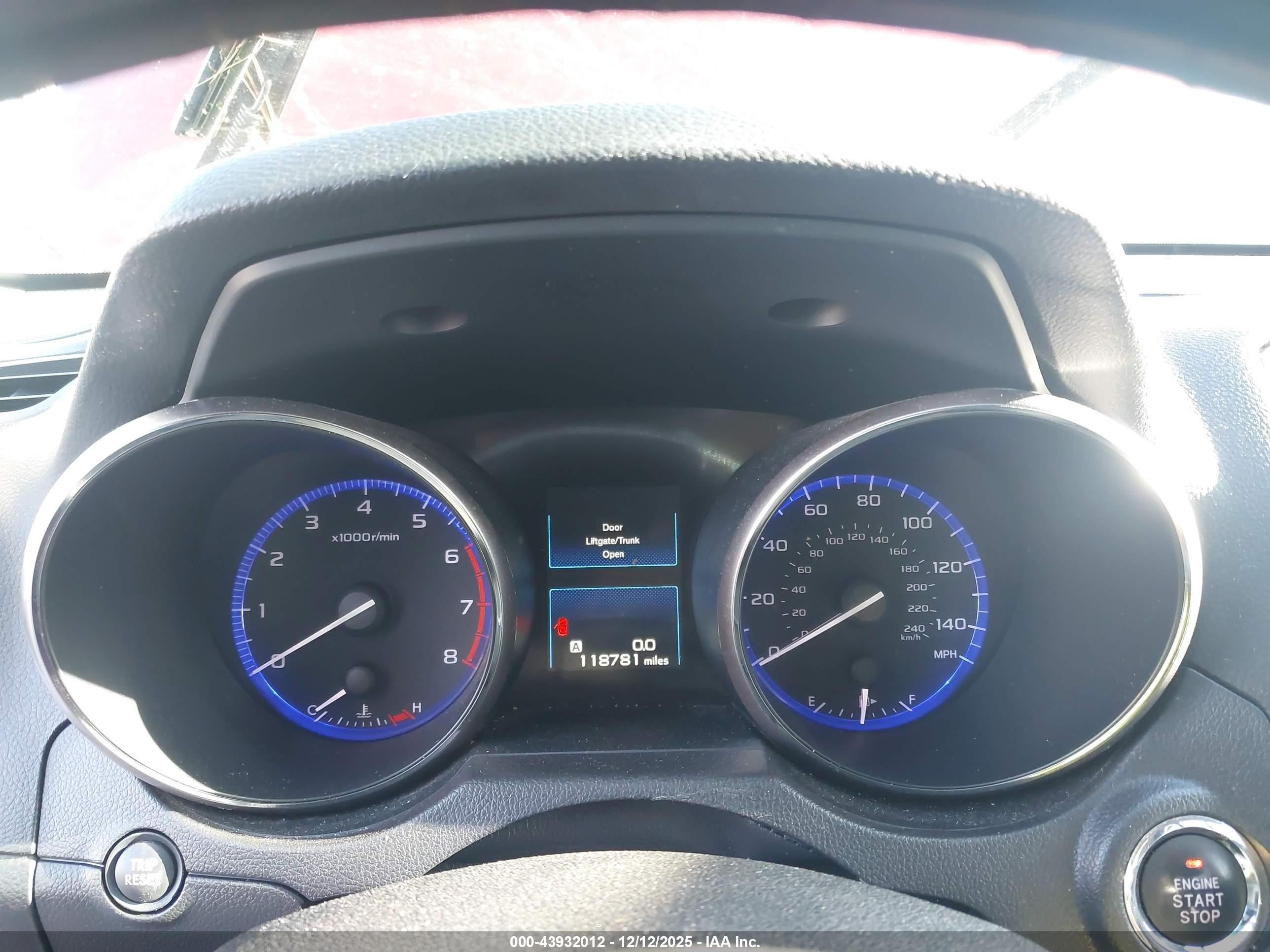 SUBARU OUTBACK image 7