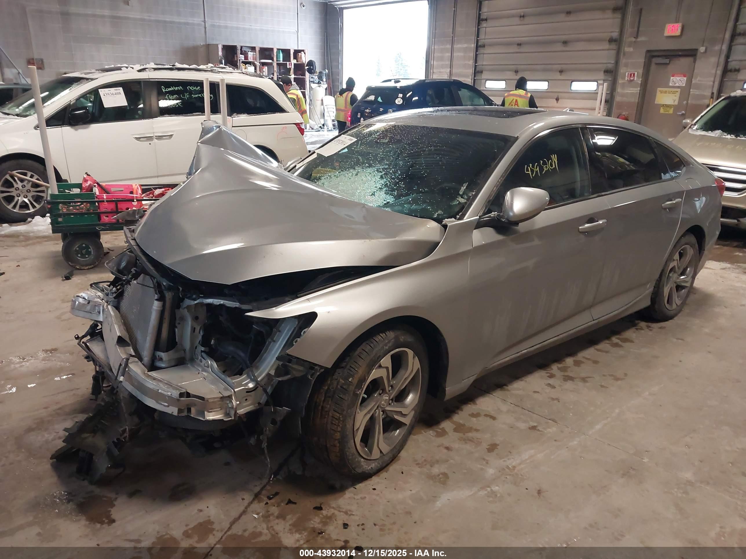 HONDA ACCORD image 2
