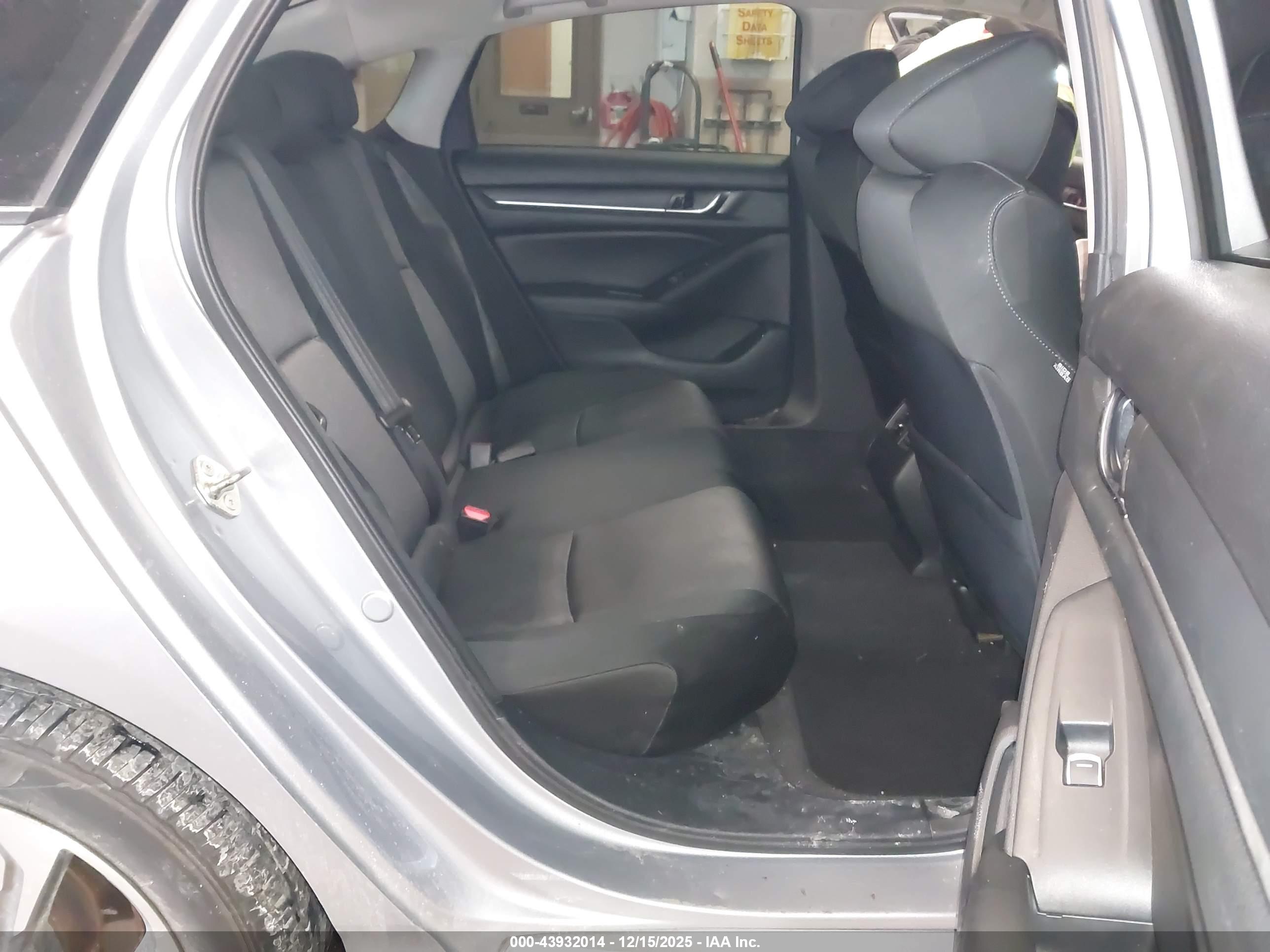 HONDA ACCORD image 8