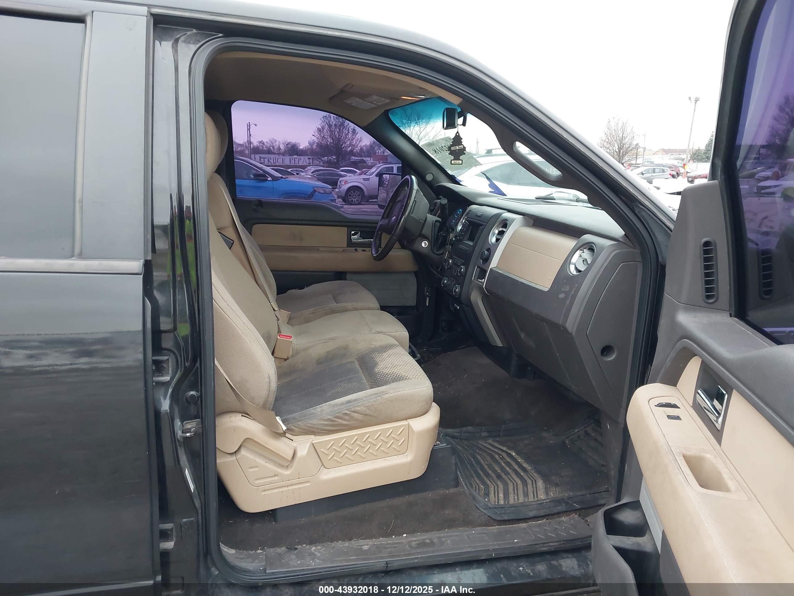 FORD F-150 image 5