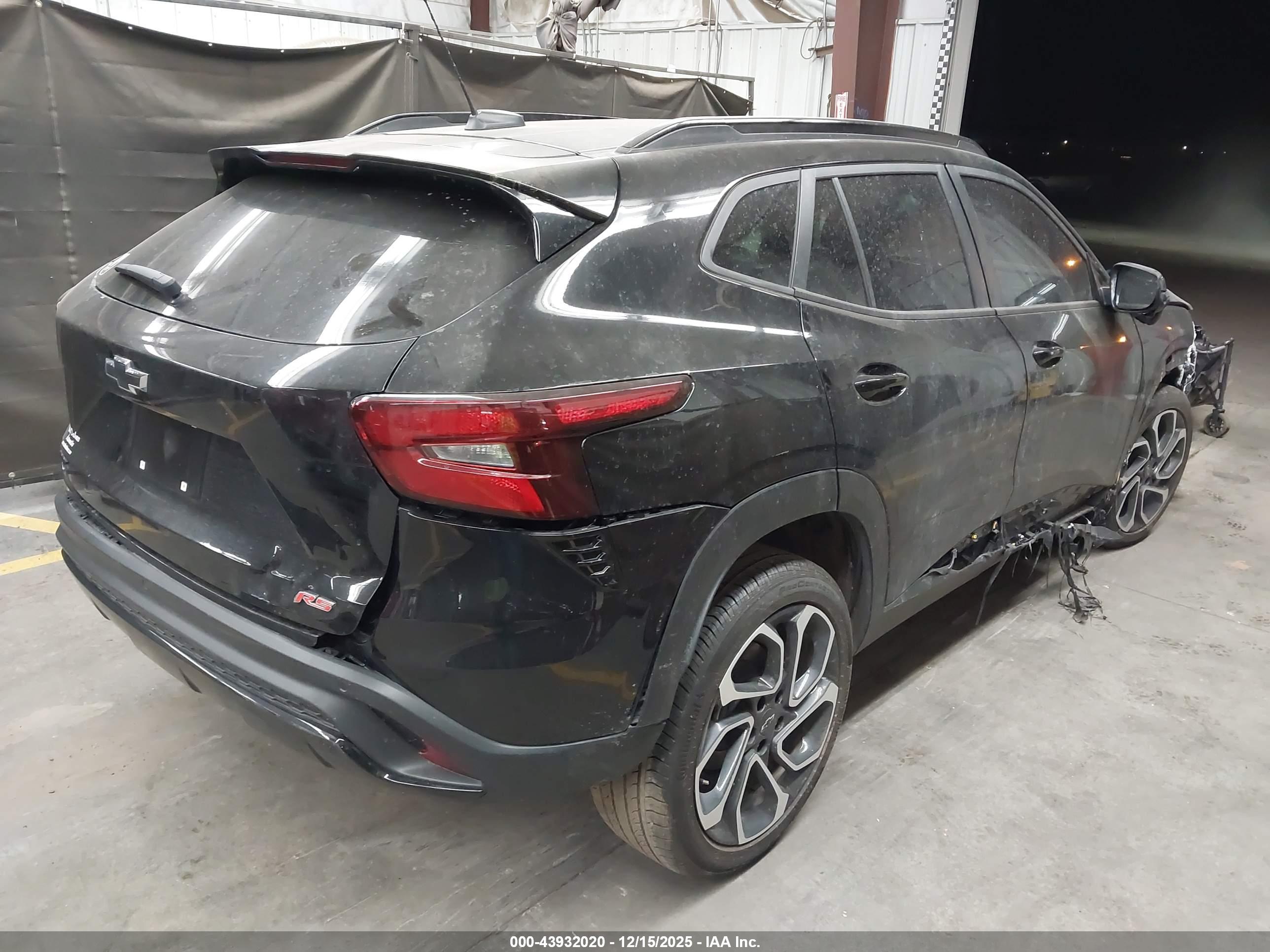 CHEVROLET TRAX image 4