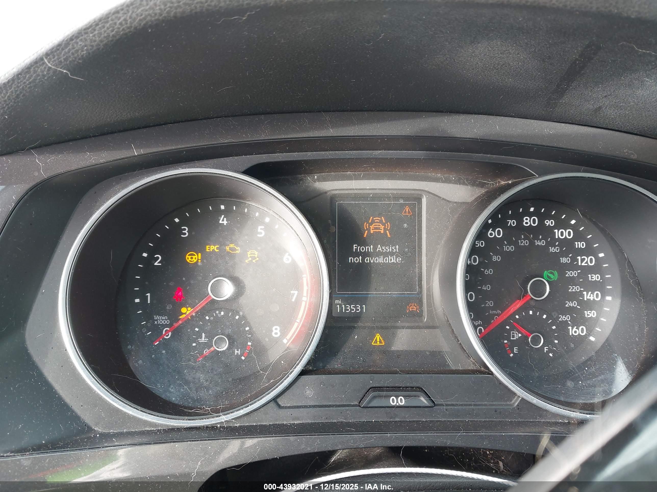 VOLKSWAGEN TIGUAN image 7