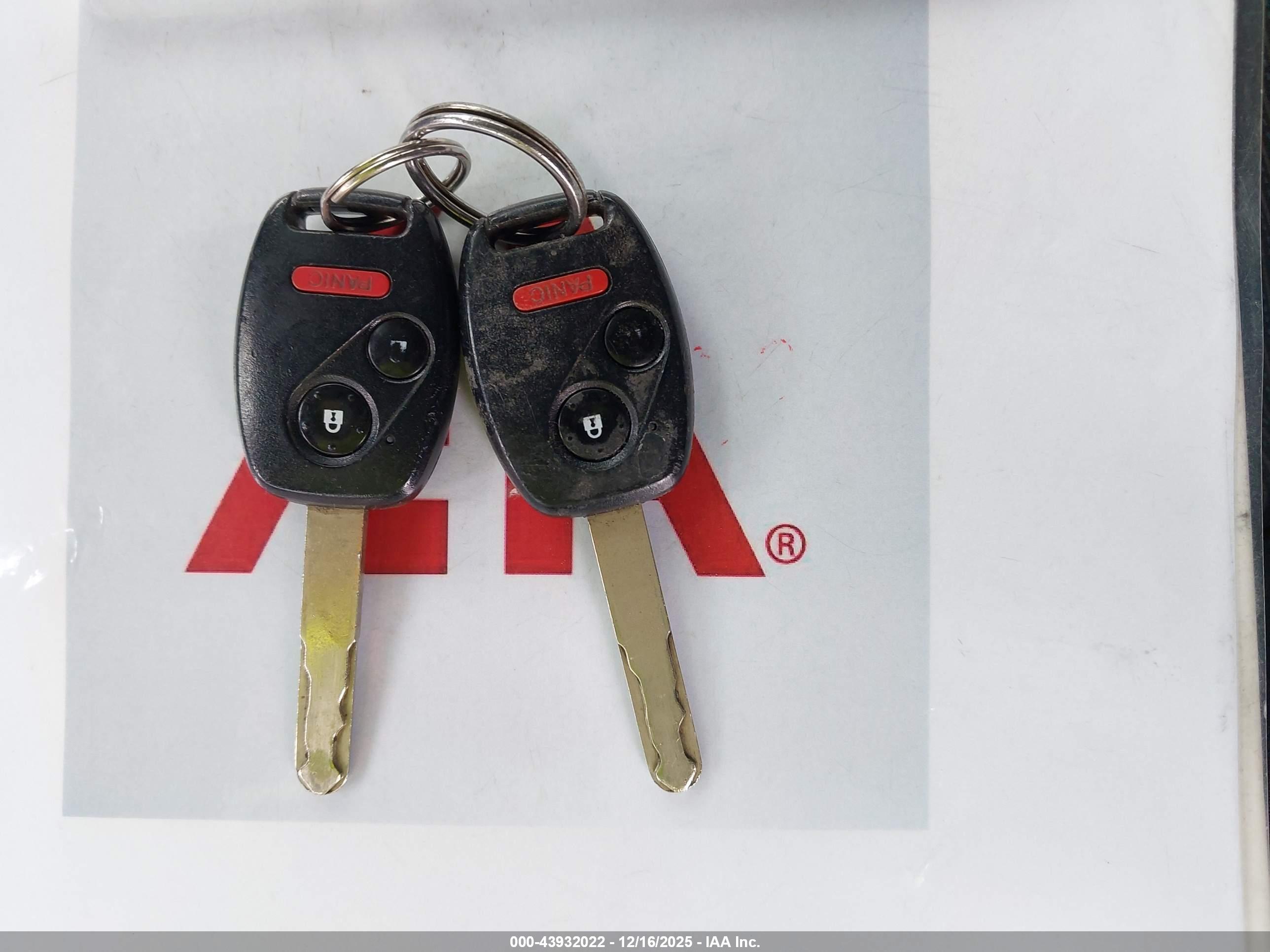 HONDA FIT image 11