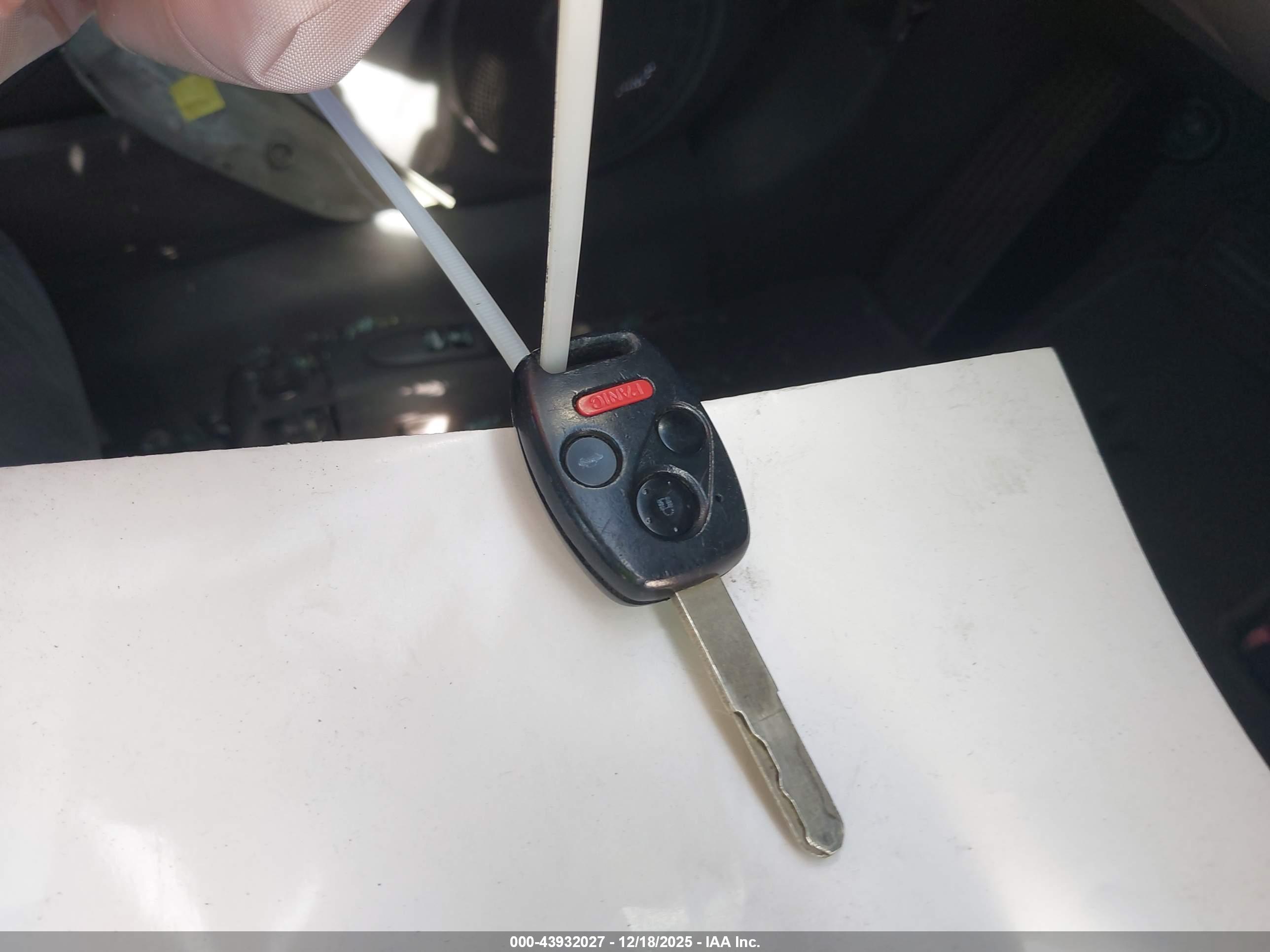 HONDA CIVIC image 11