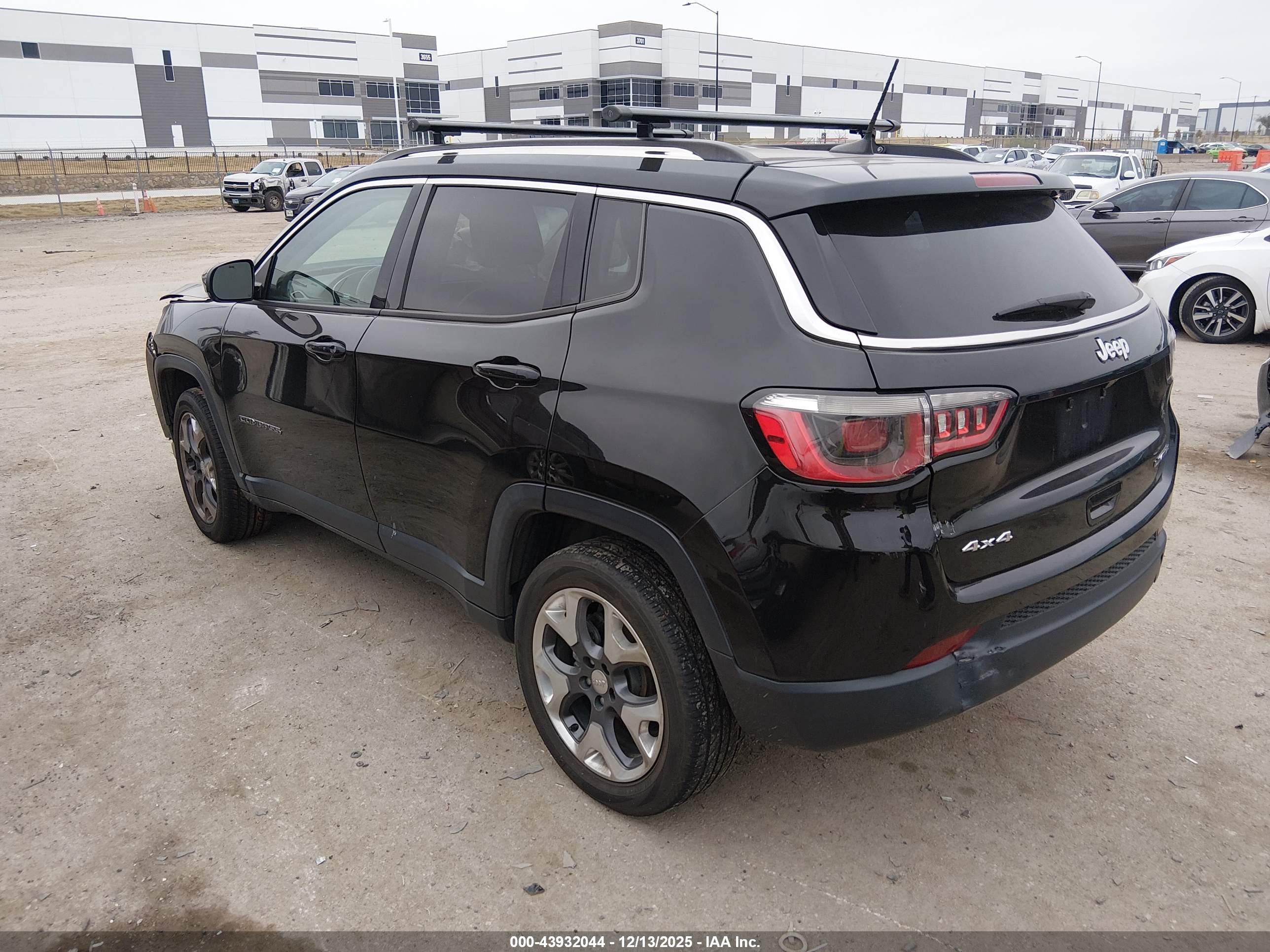 JEEP COMPASS image 3