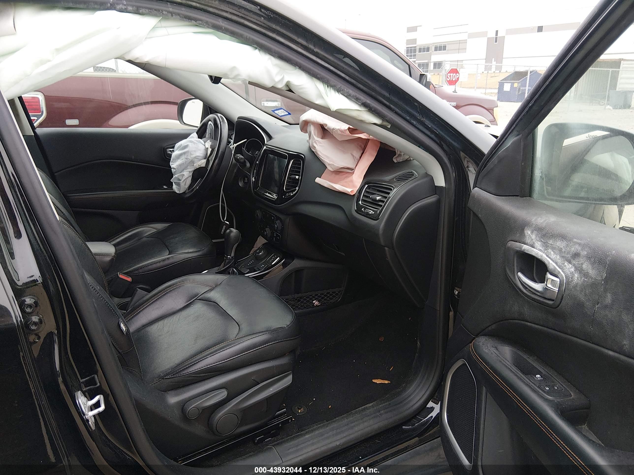 JEEP COMPASS image 5