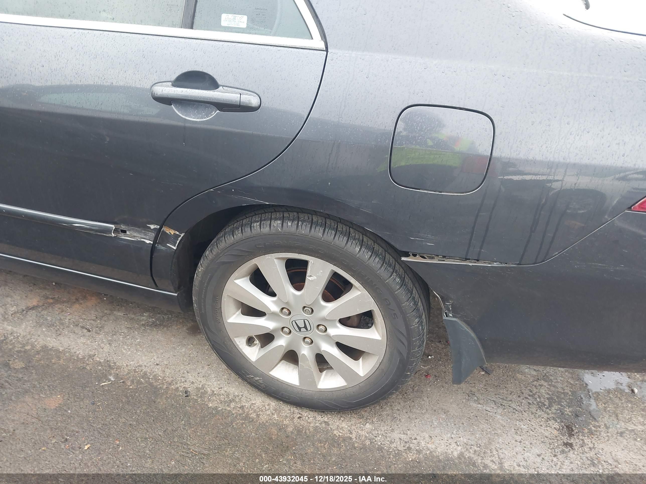 HONDA ACCORD image 6
