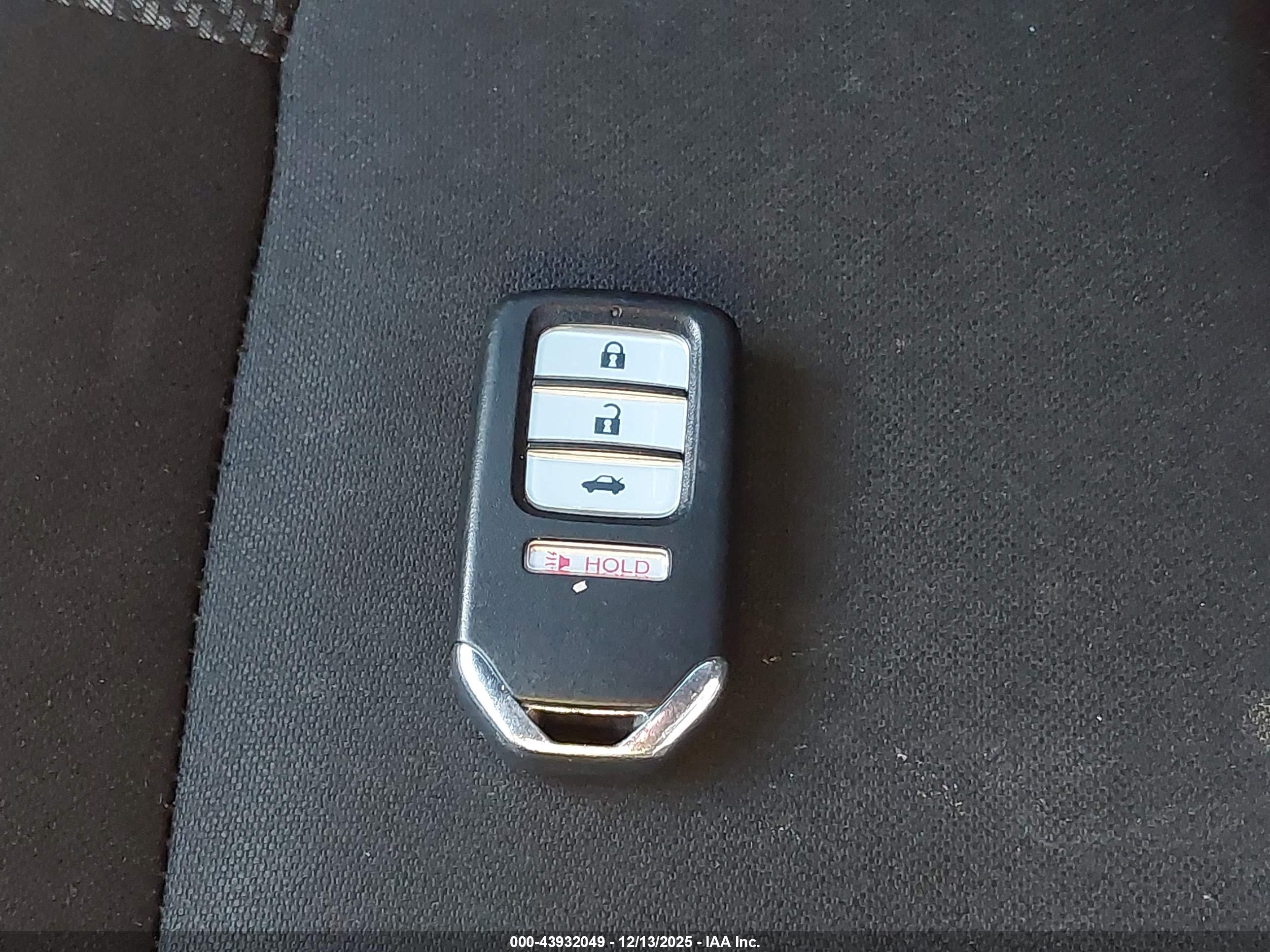 HONDA CIVIC image 11
