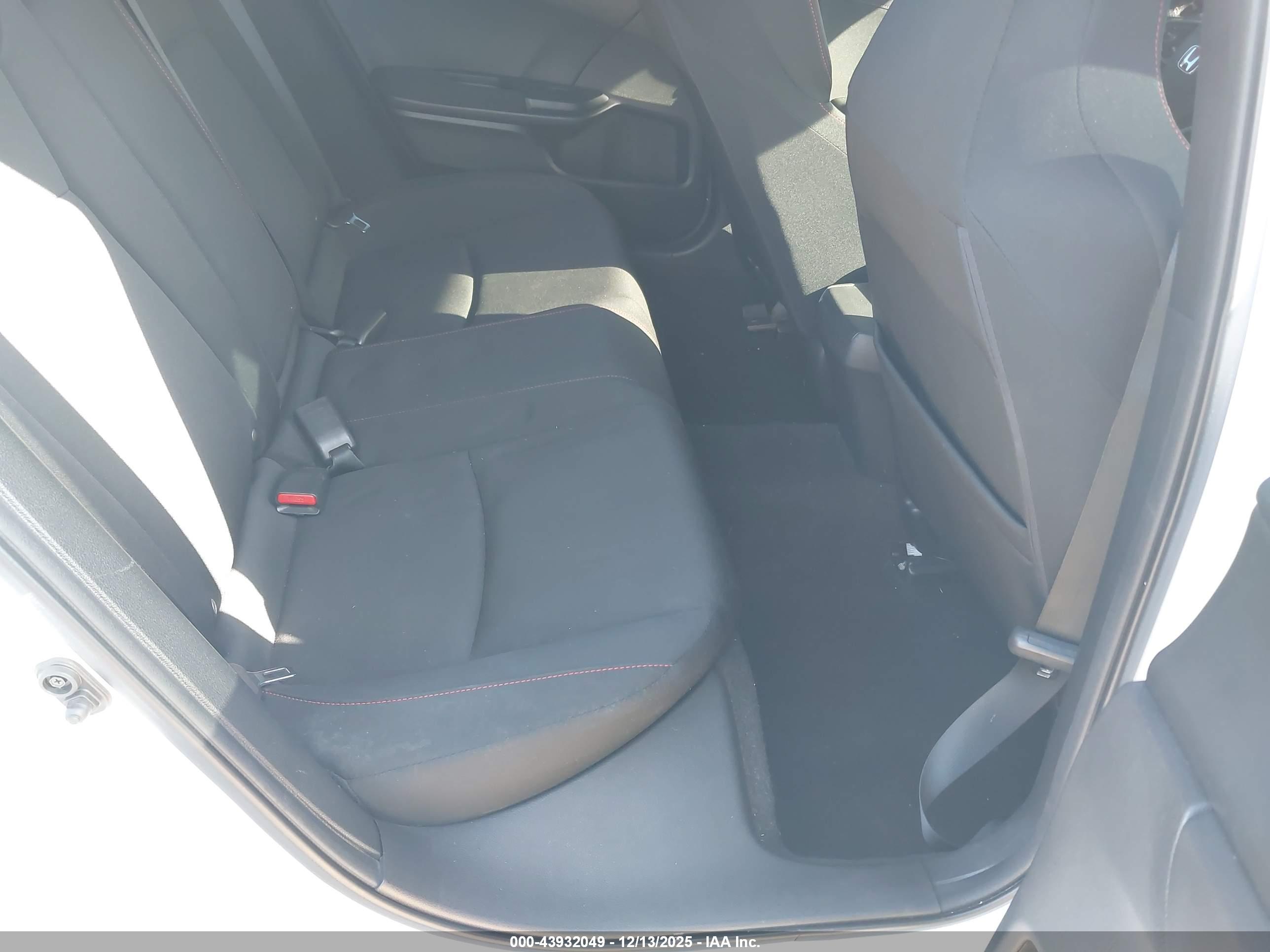 HONDA CIVIC image 8