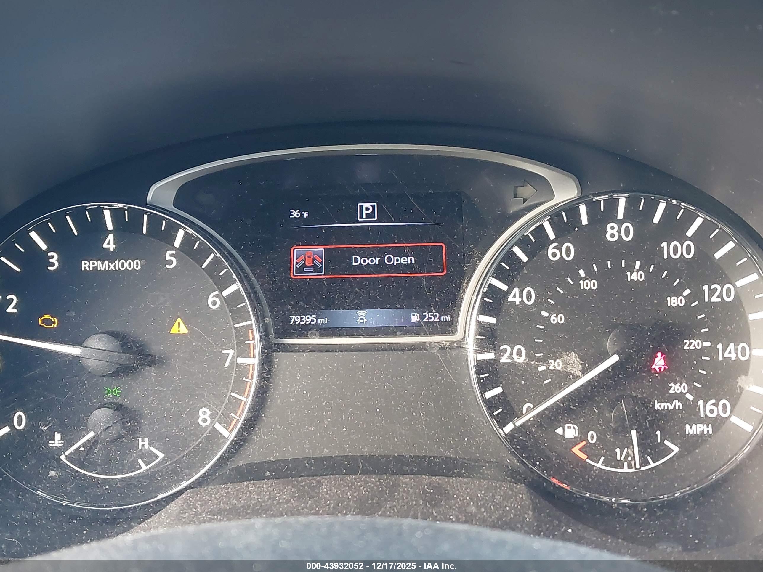 NISSAN ALTIMA image 7