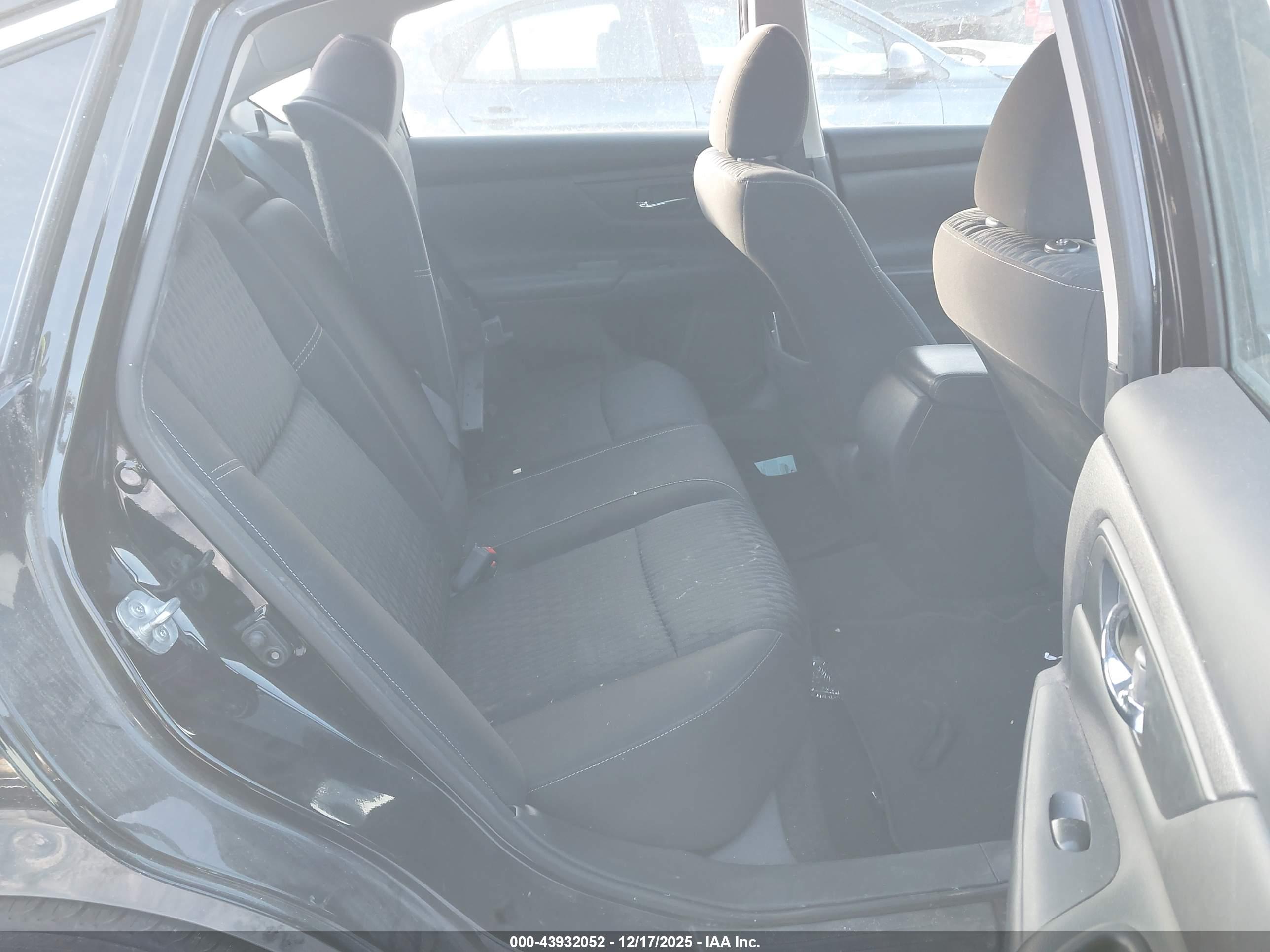 NISSAN ALTIMA image 8