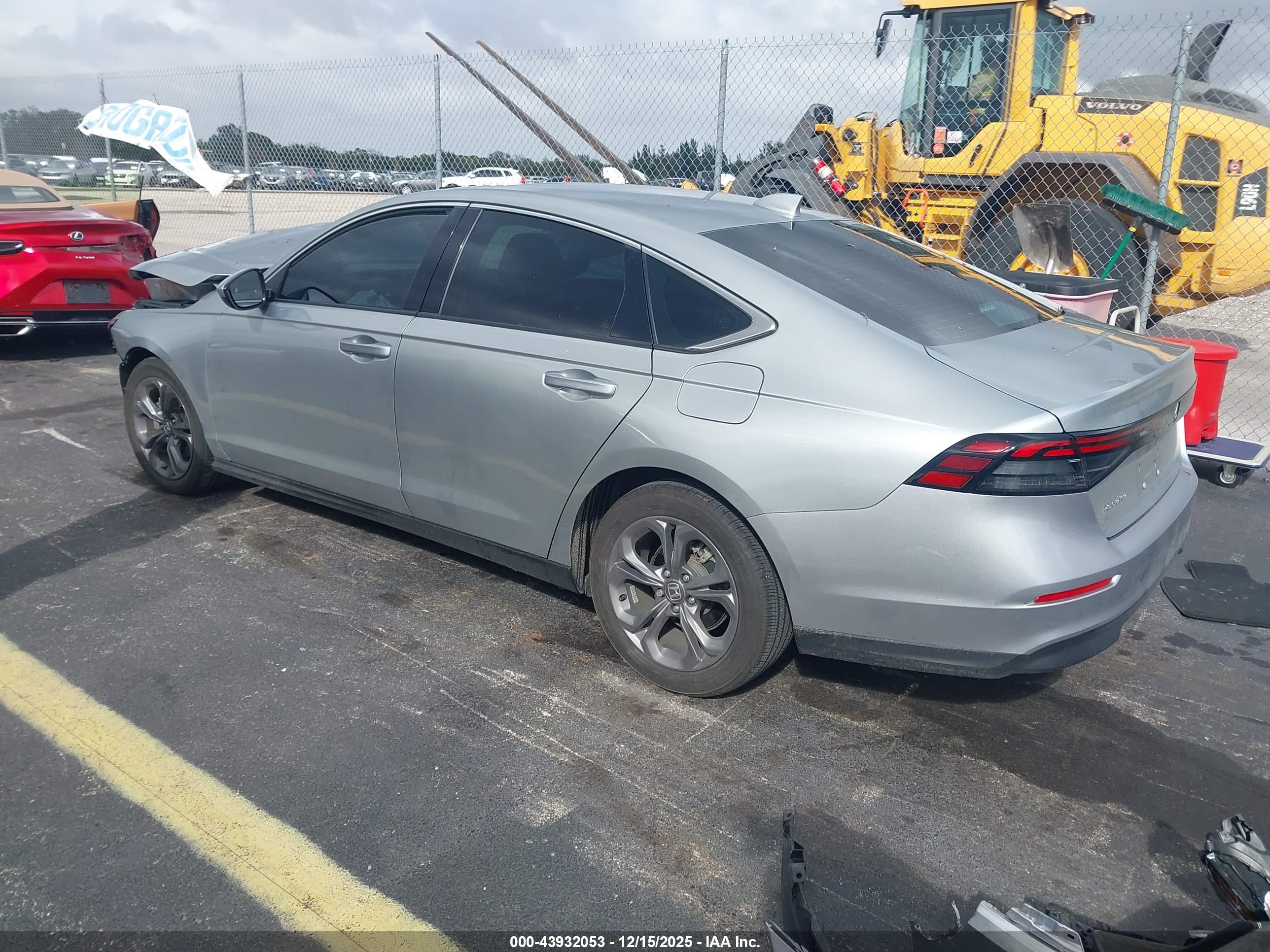 HONDA ACCORD image 3