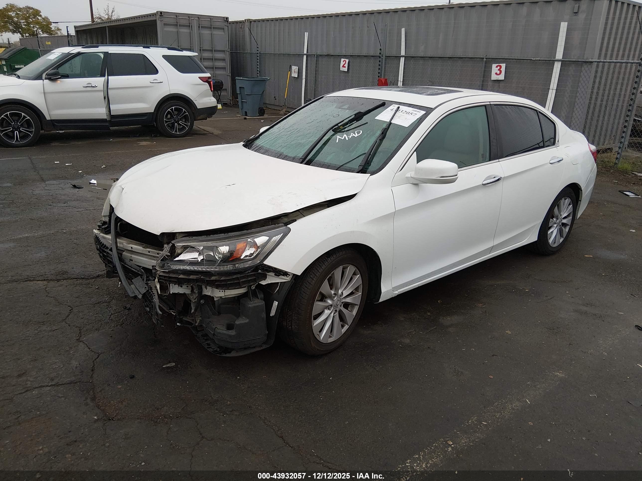 HONDA ACCORD image 2