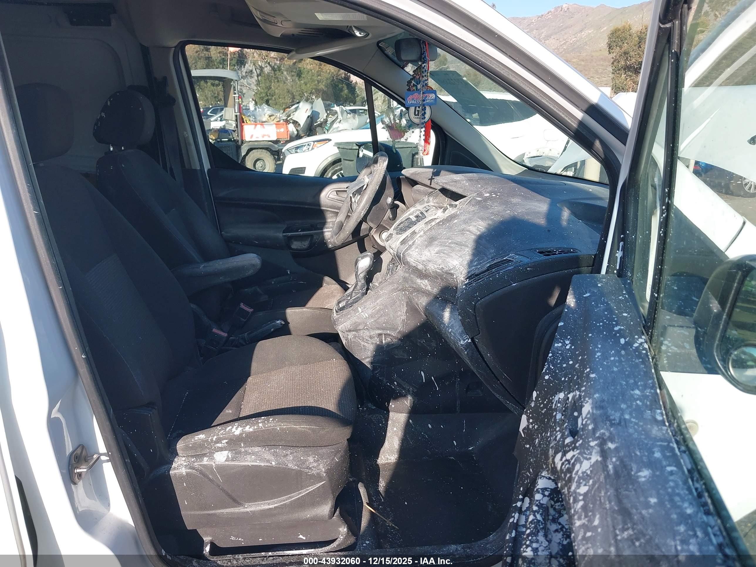 FORD TRANSIT image 5