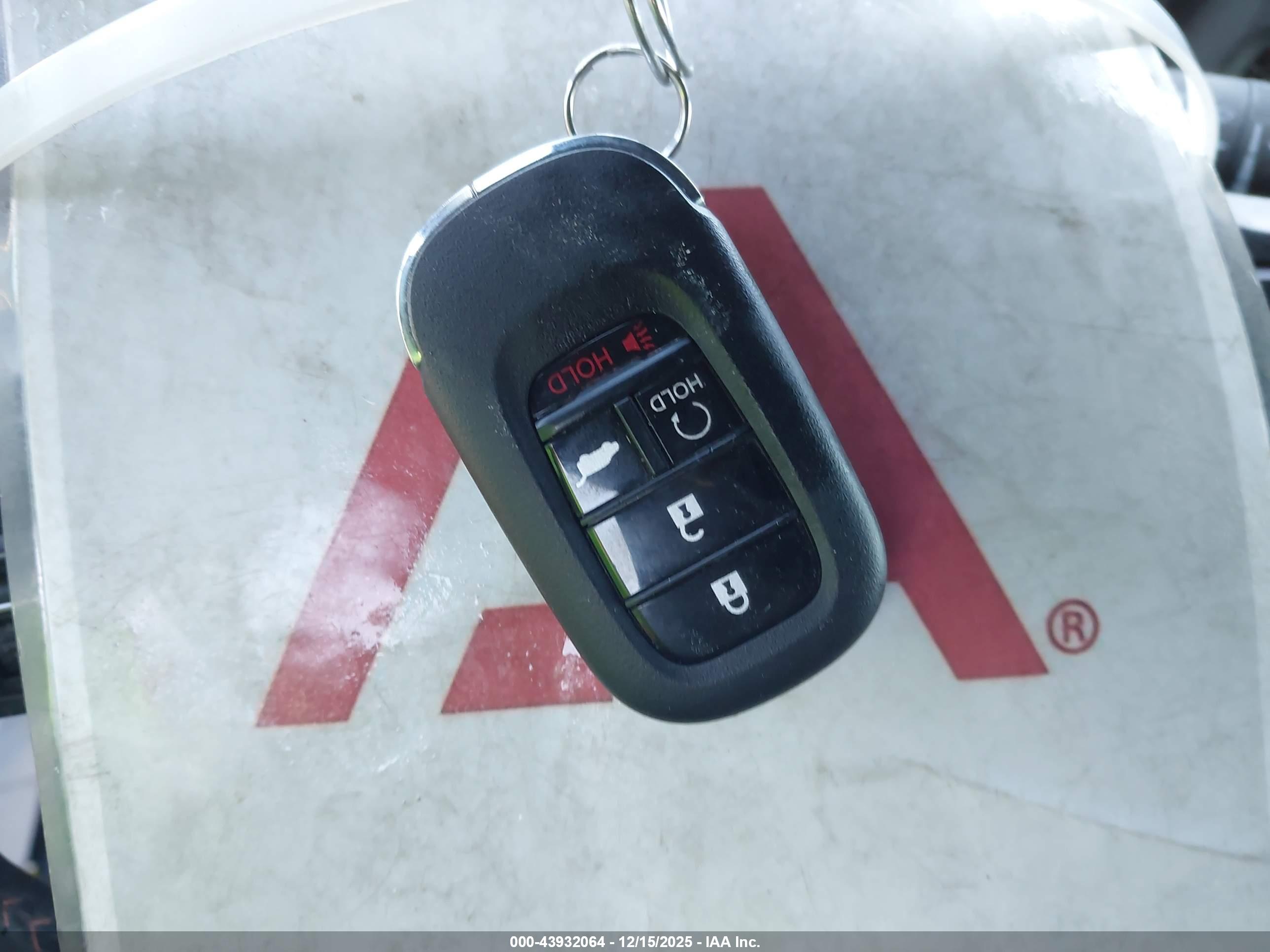 HONDA CR-V image 11