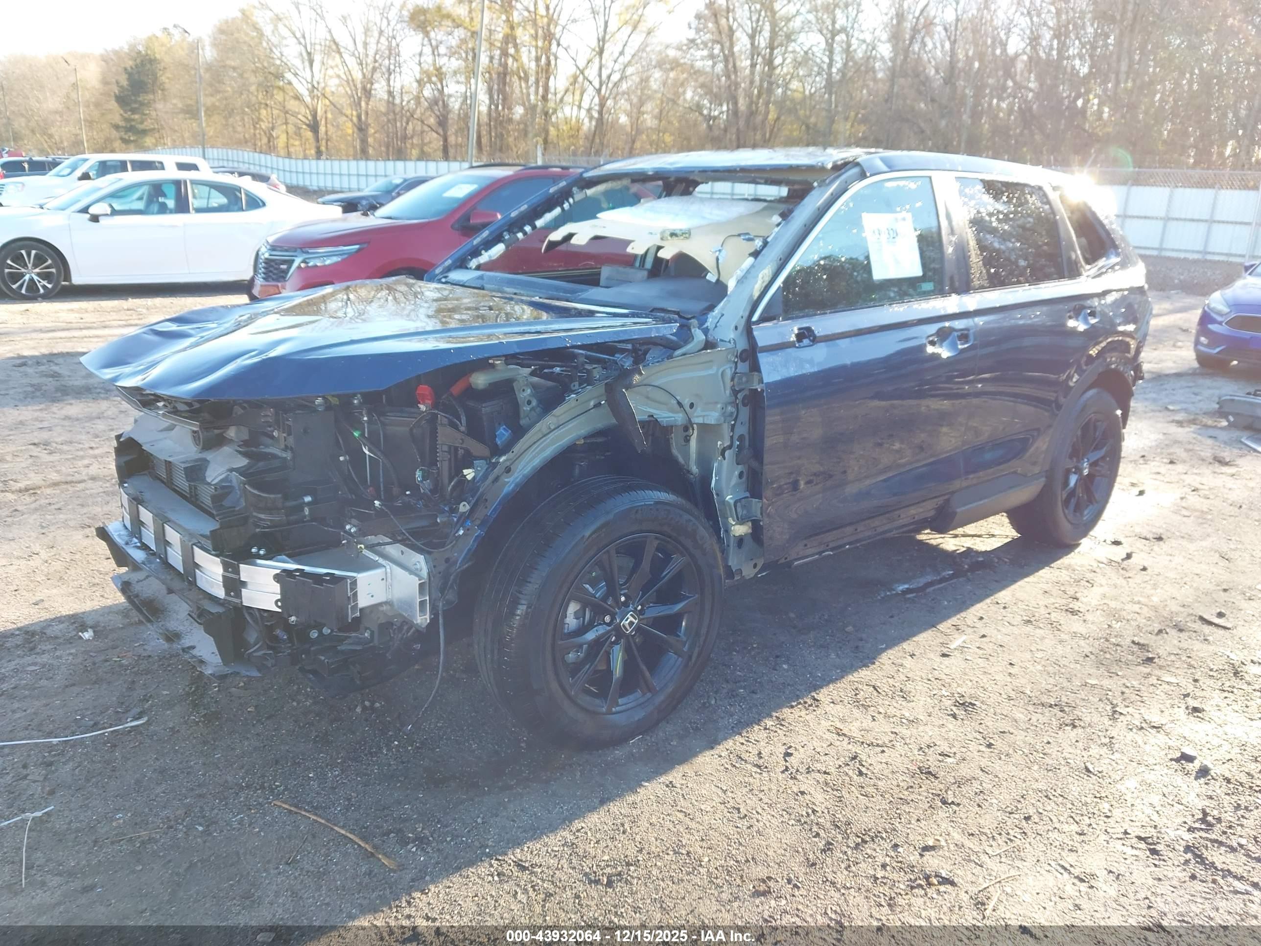 HONDA CR-V image 2