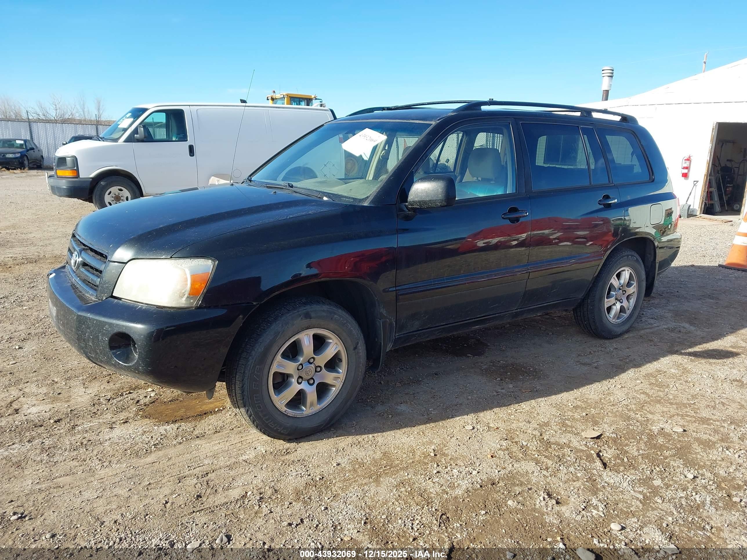 TOYOTA HIGHLANDER image 2