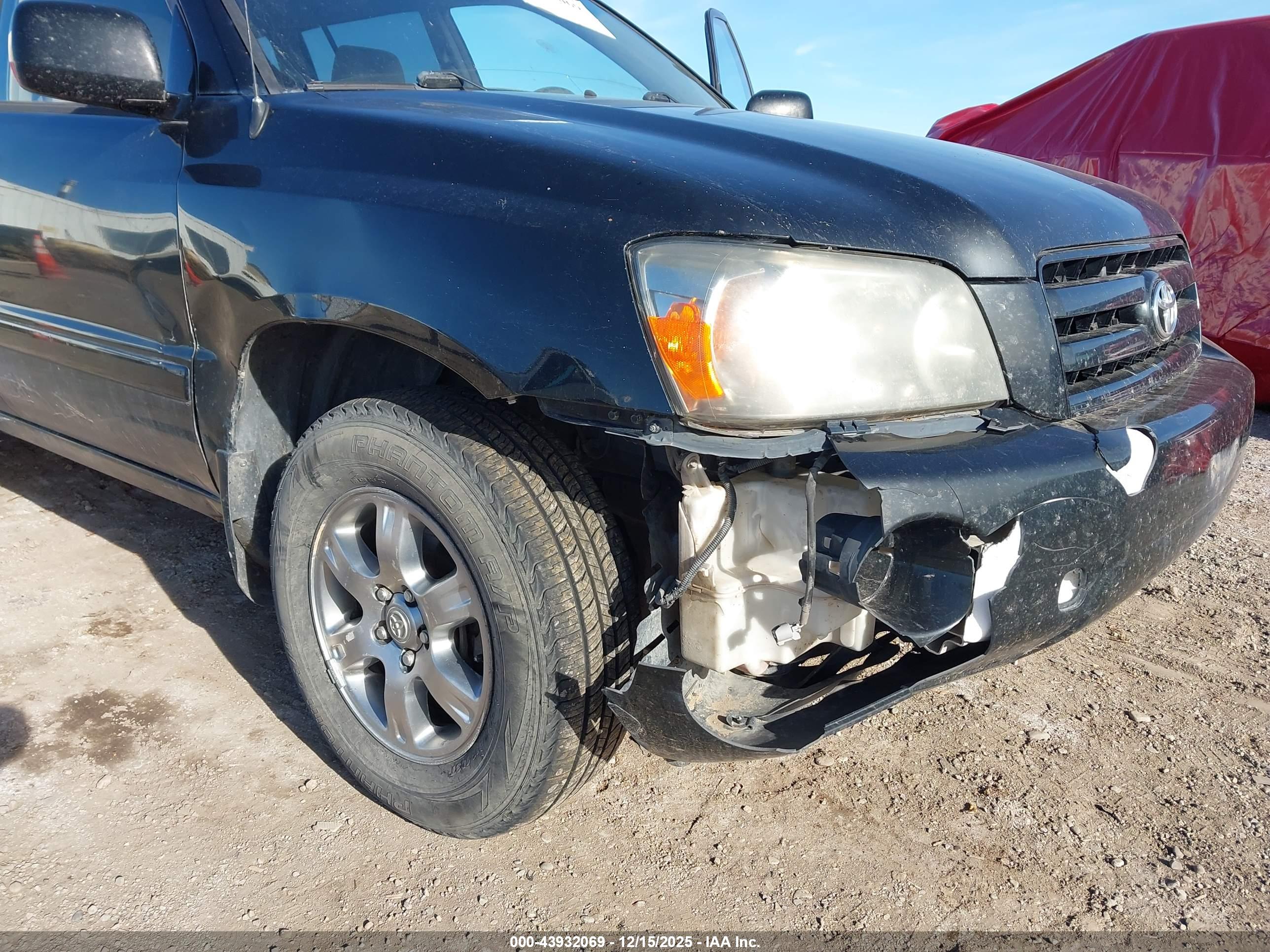 TOYOTA HIGHLANDER image 6