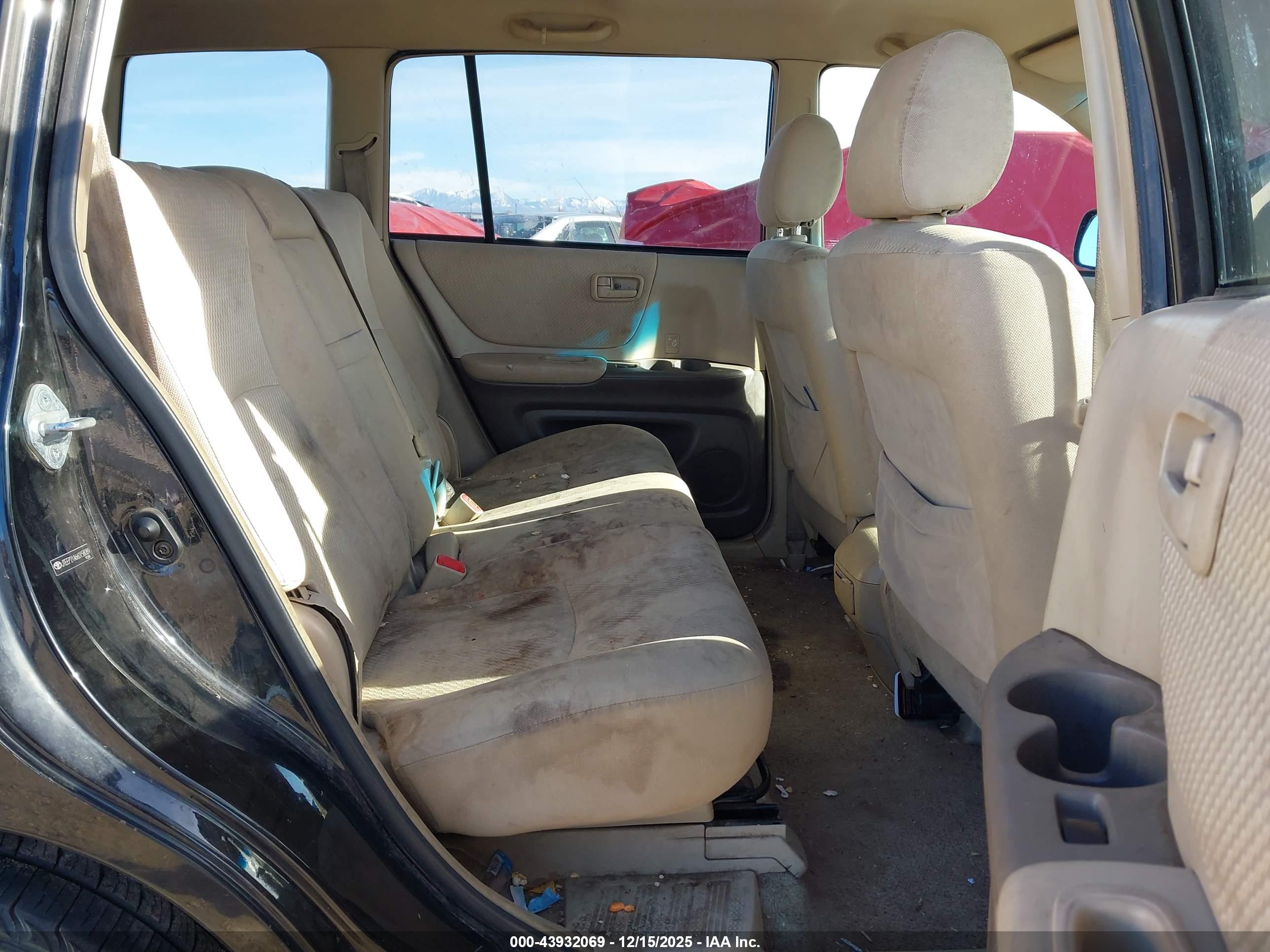 TOYOTA HIGHLANDER image 8