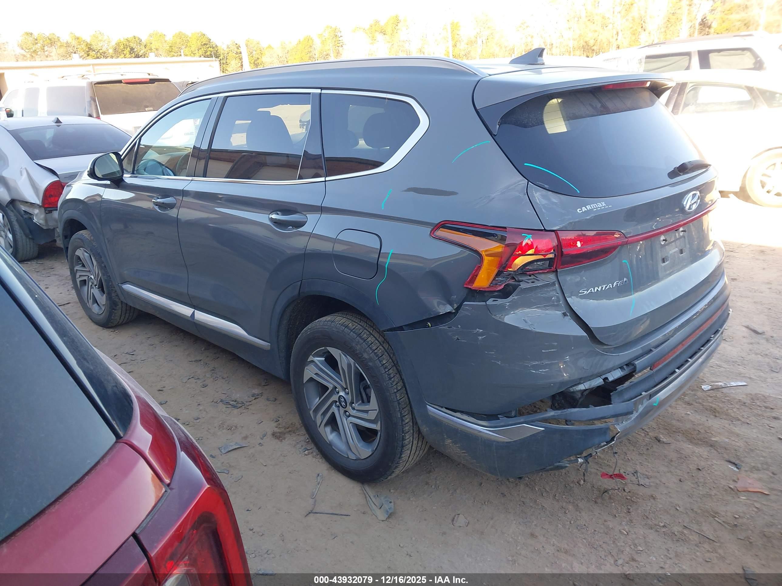 HYUNDAI SANTA image 3