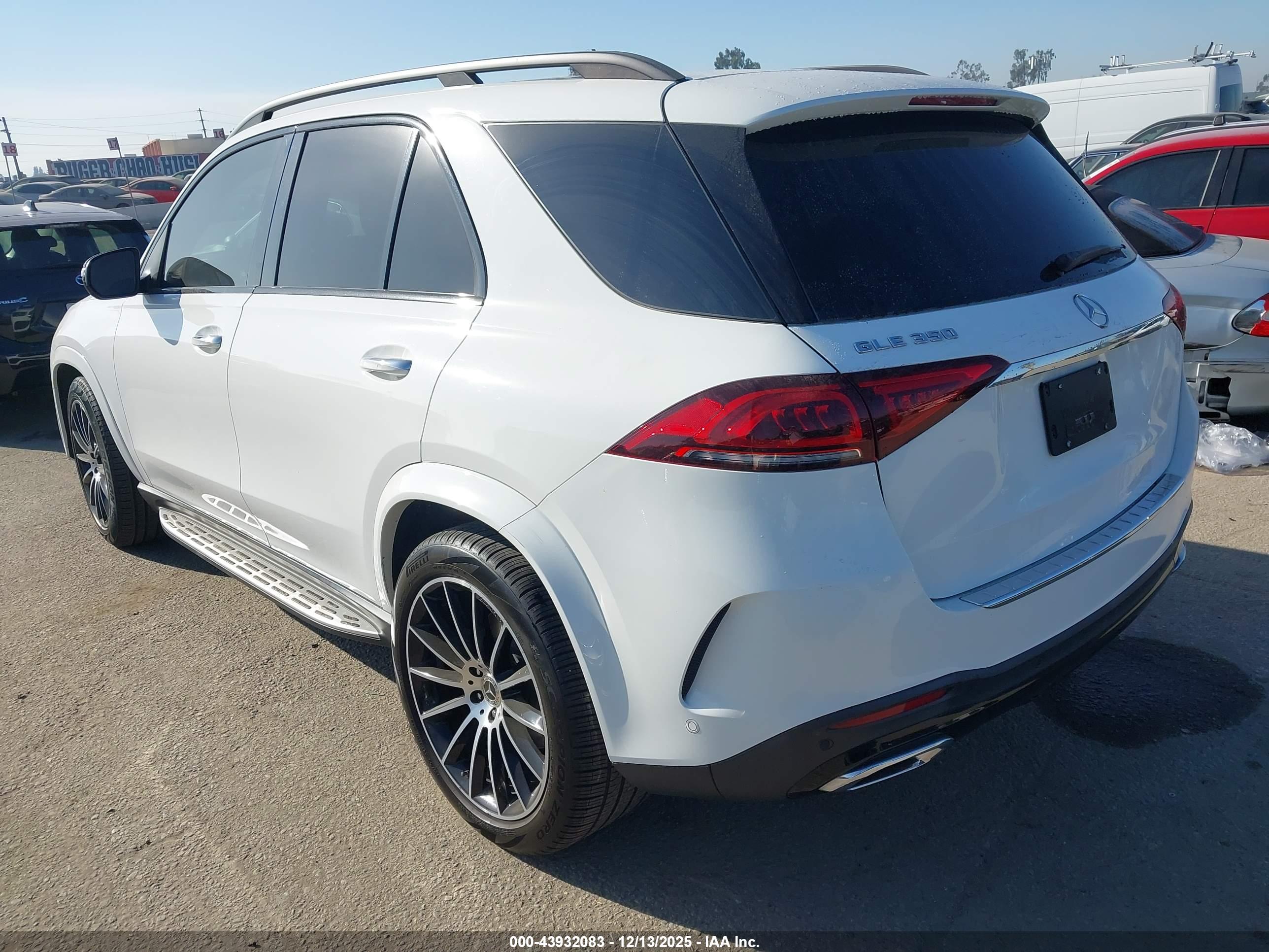 MERCEDES-BENZ GLE image 3