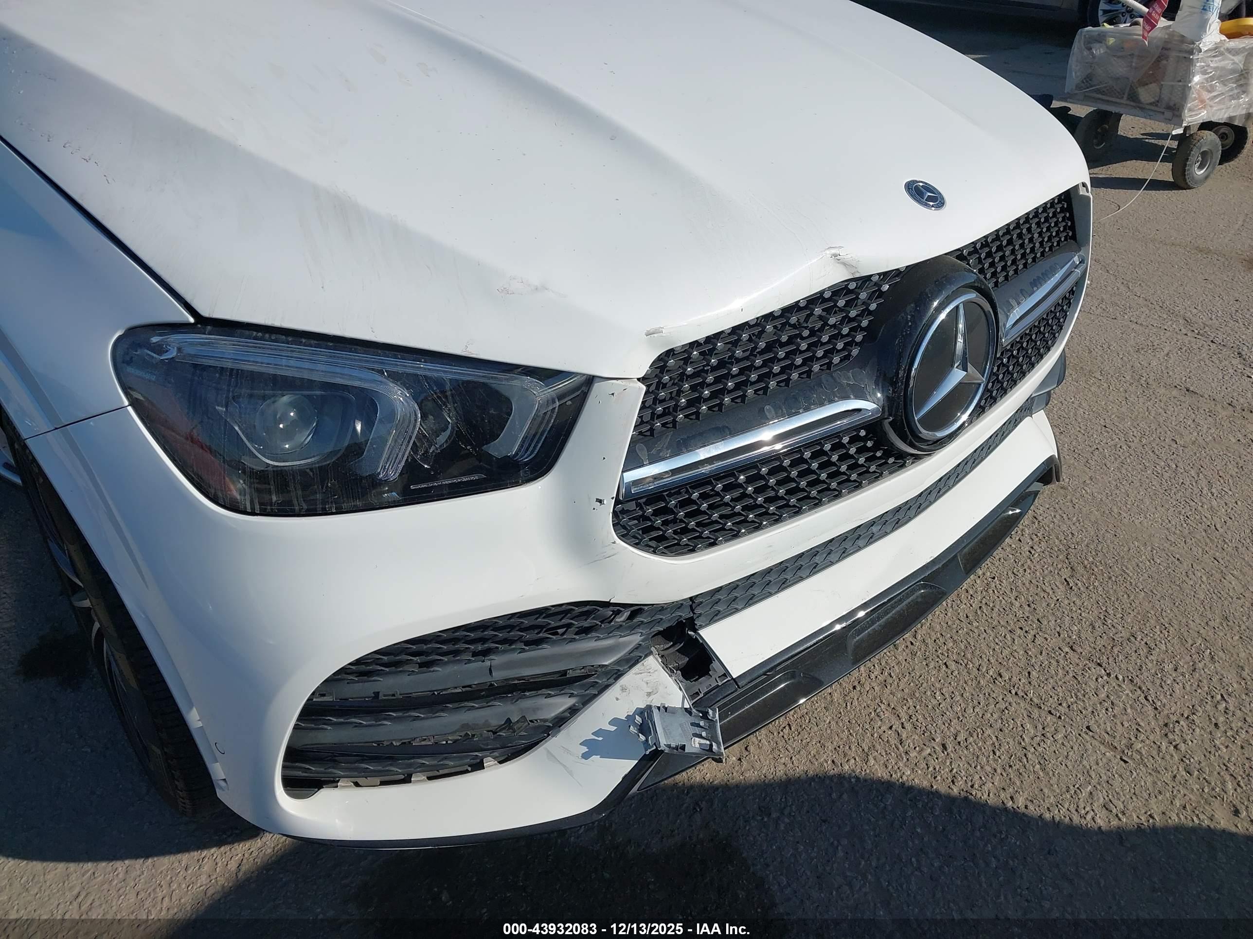 MERCEDES-BENZ GLE image 6