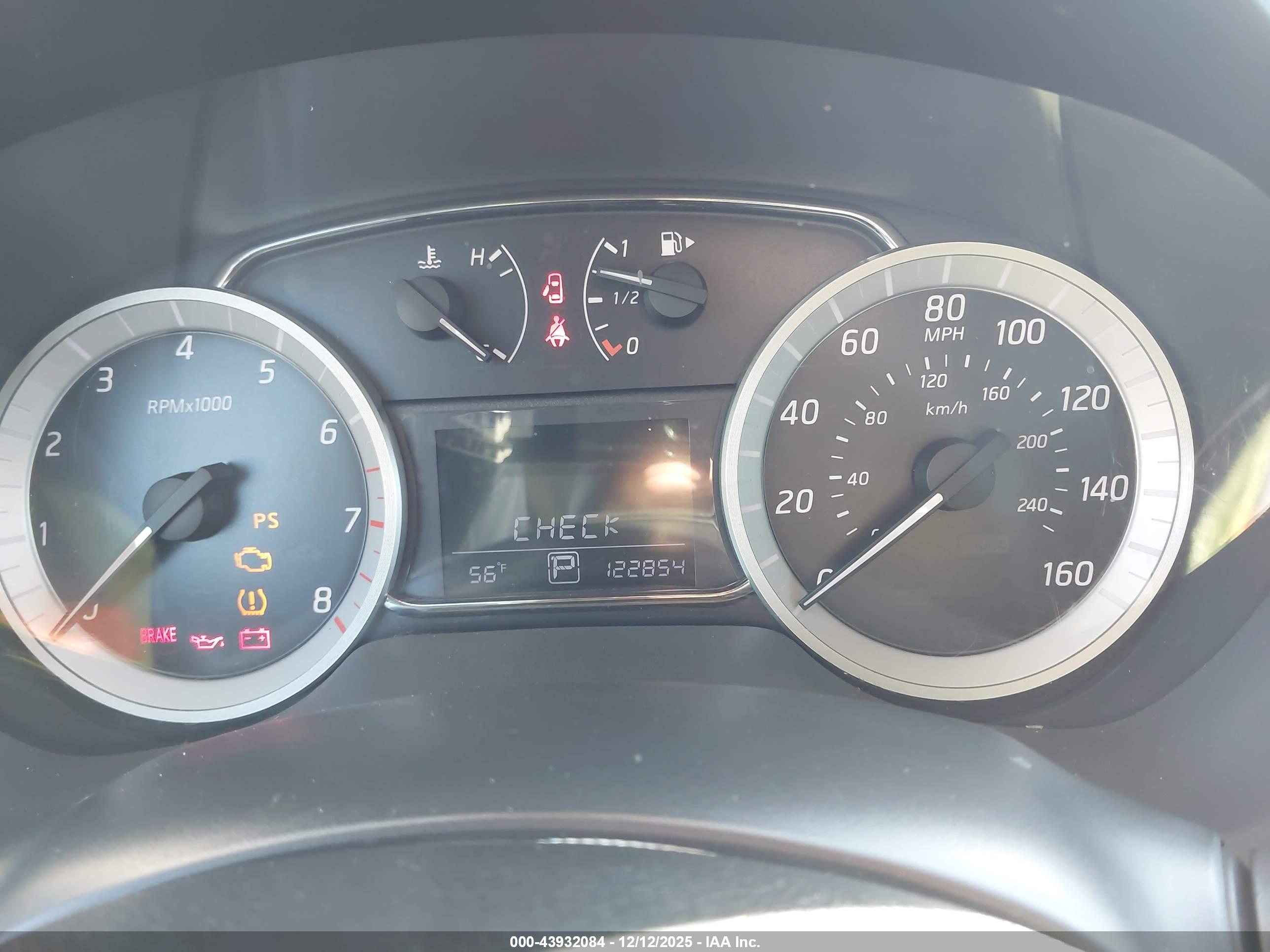 NISSAN SENTRA image 7