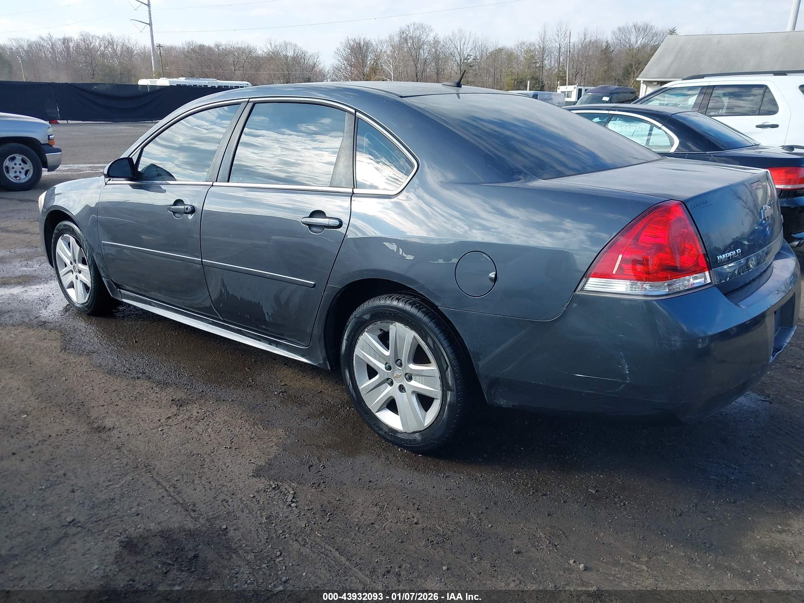 CHEVROLET IMPALA image 3