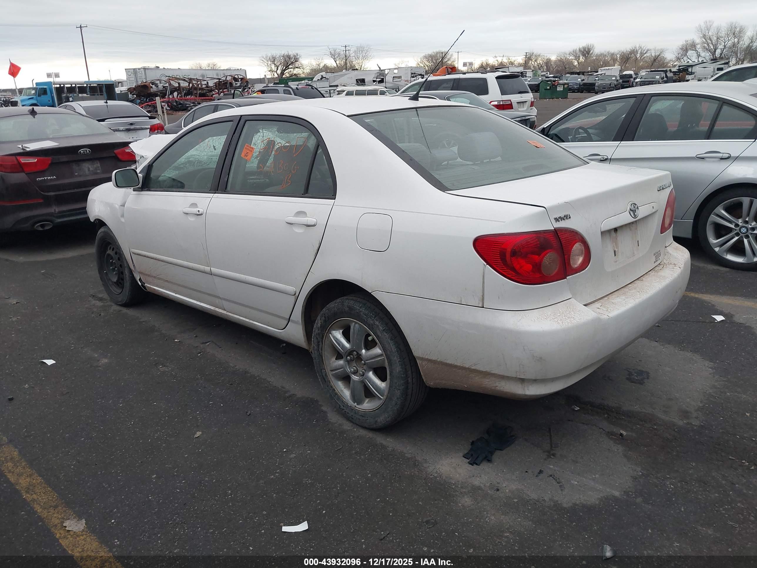 TOYOTA COROLLA image 3
