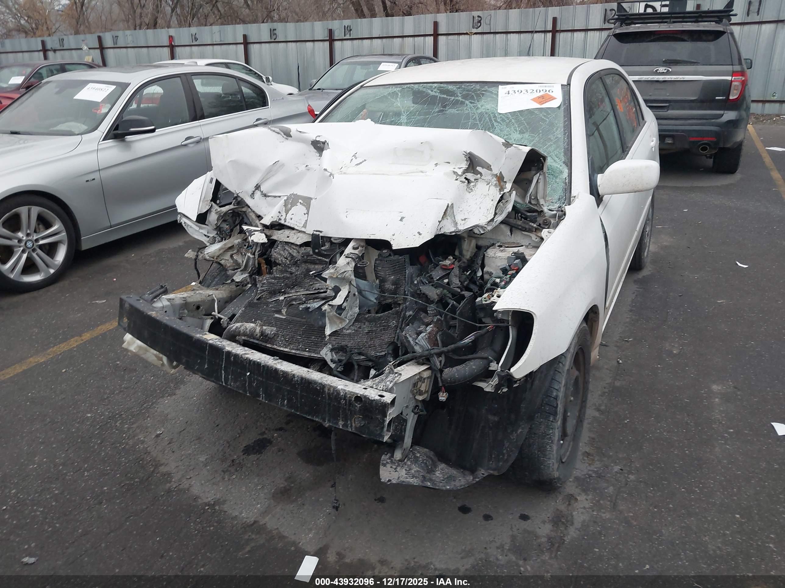 TOYOTA COROLLA image 6