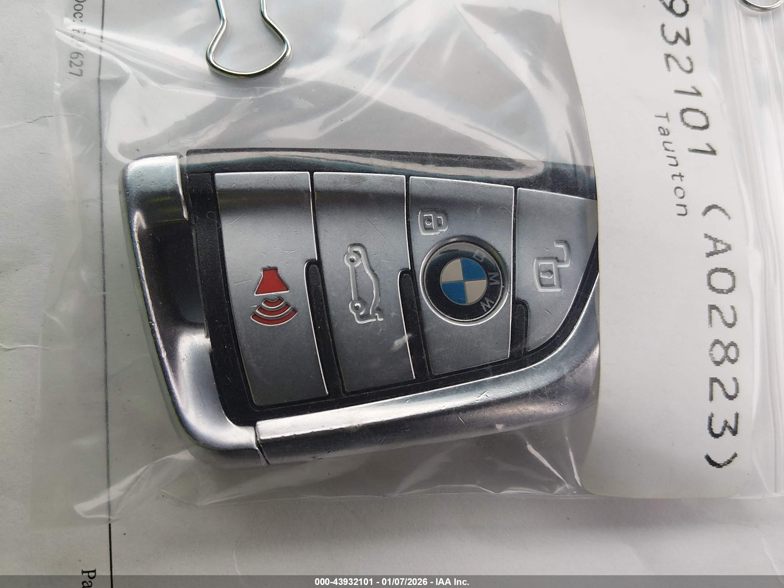 BMW X7 image 11