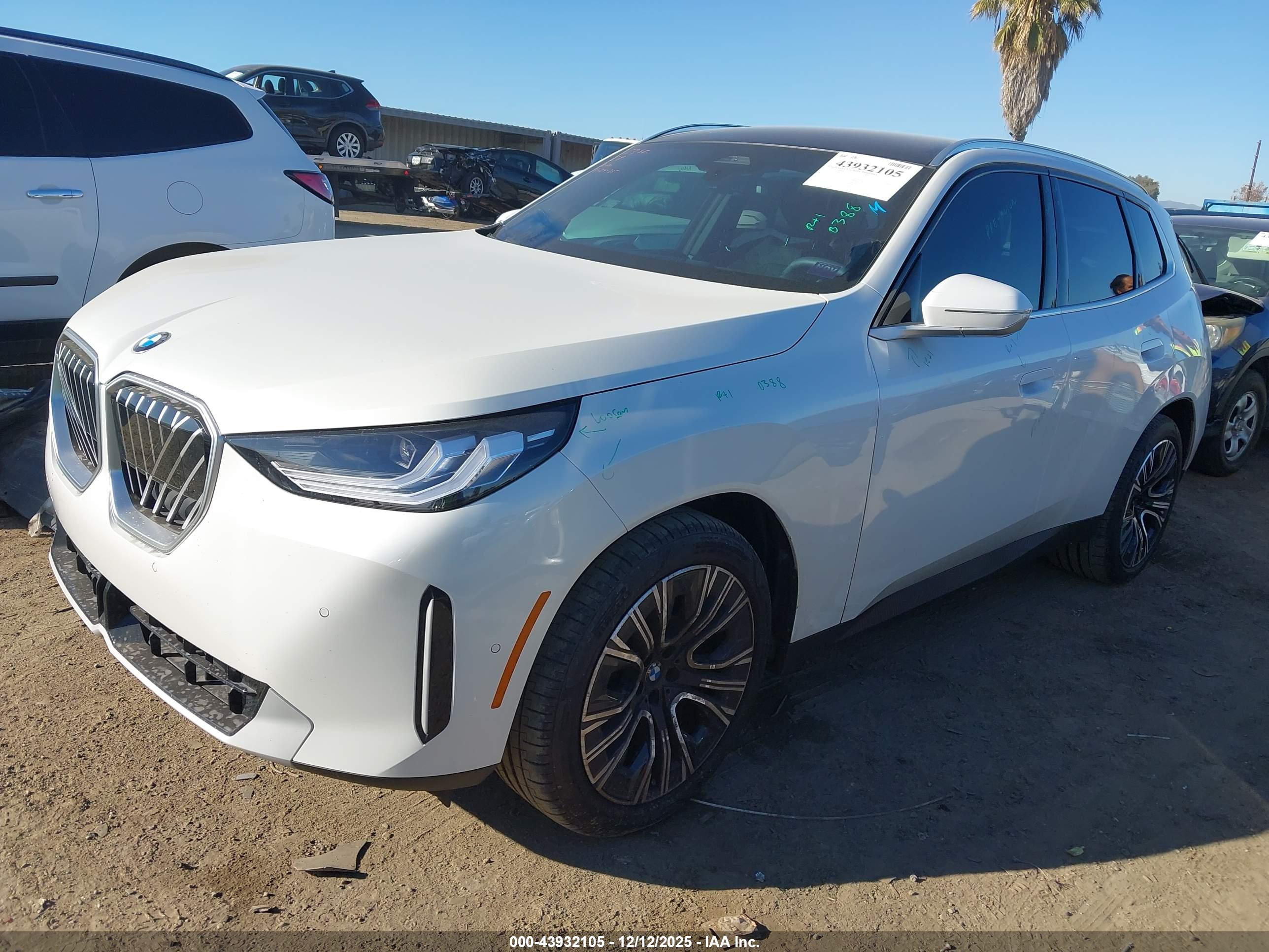 BMW X3 image 2