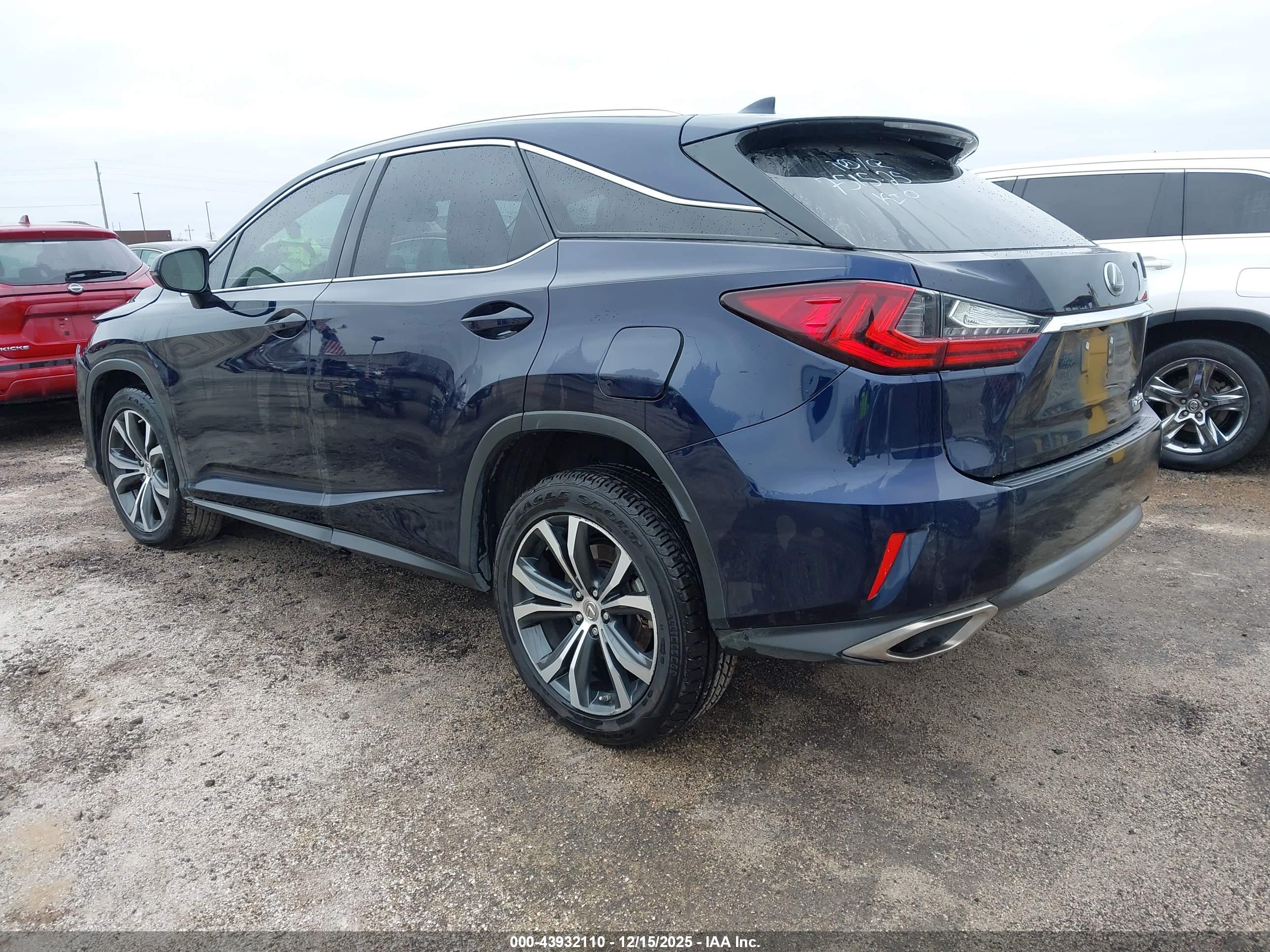 LEXUS RX image 3