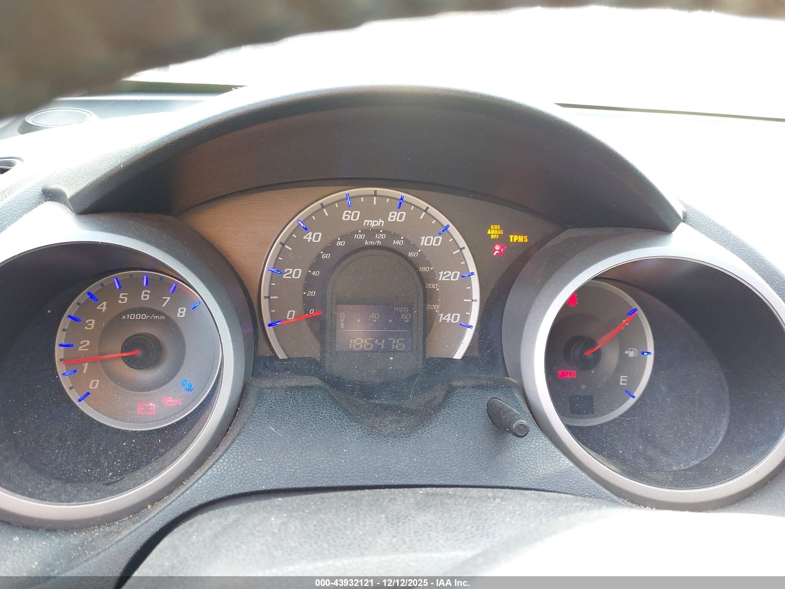 HONDA FIT image 7
