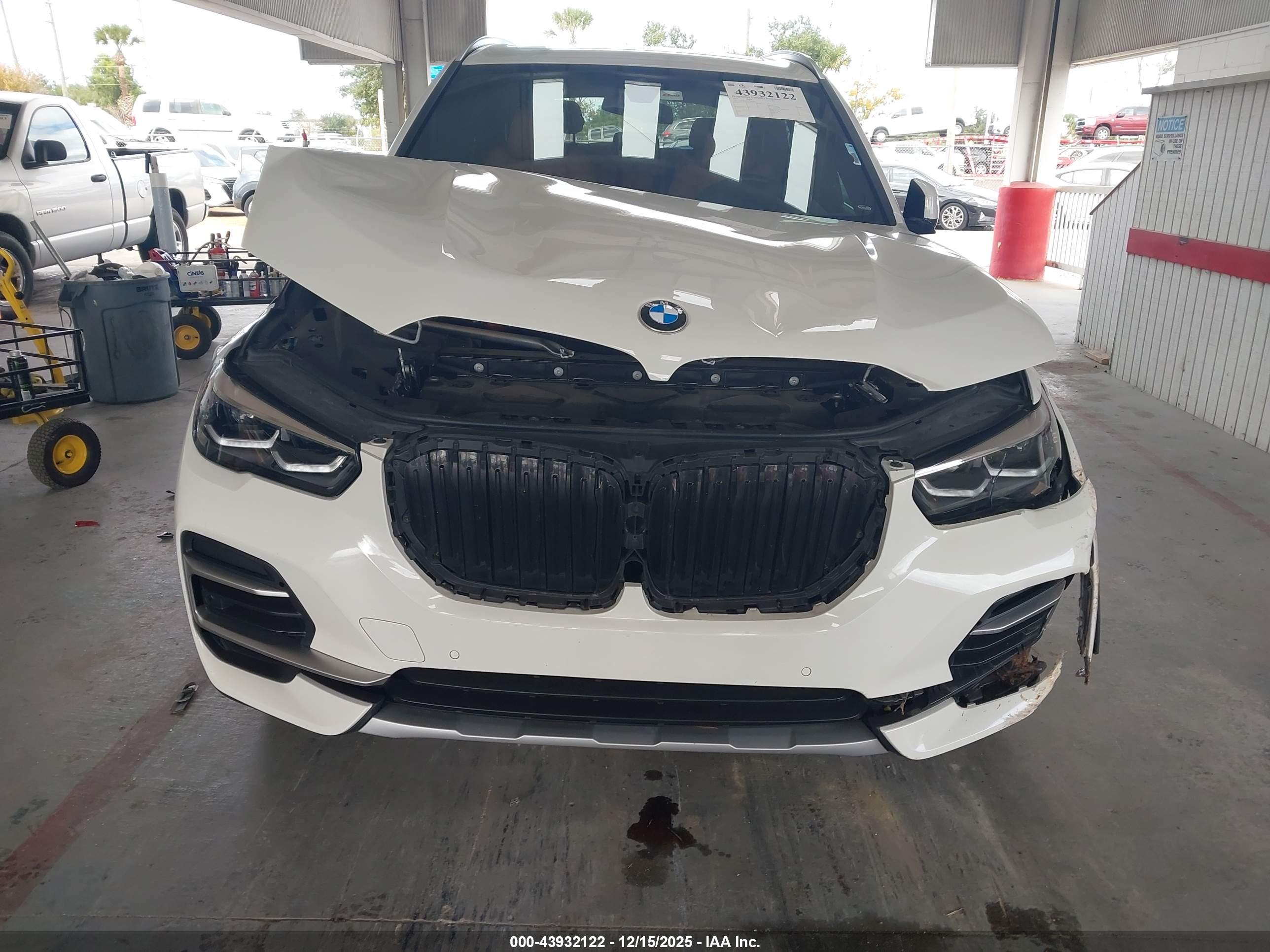 BMW X5 image 6