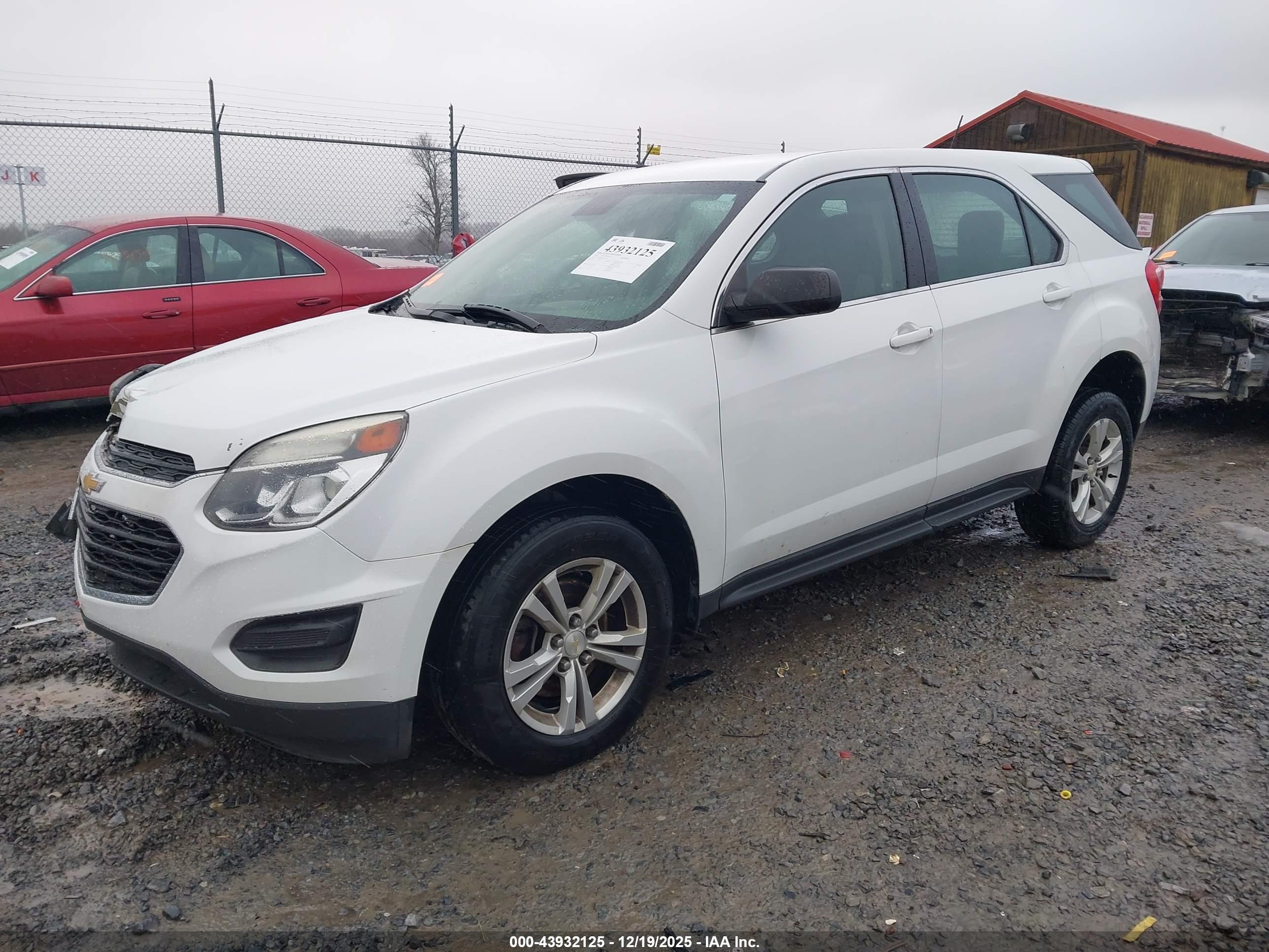 CHEVROLET EQUINOX image 2