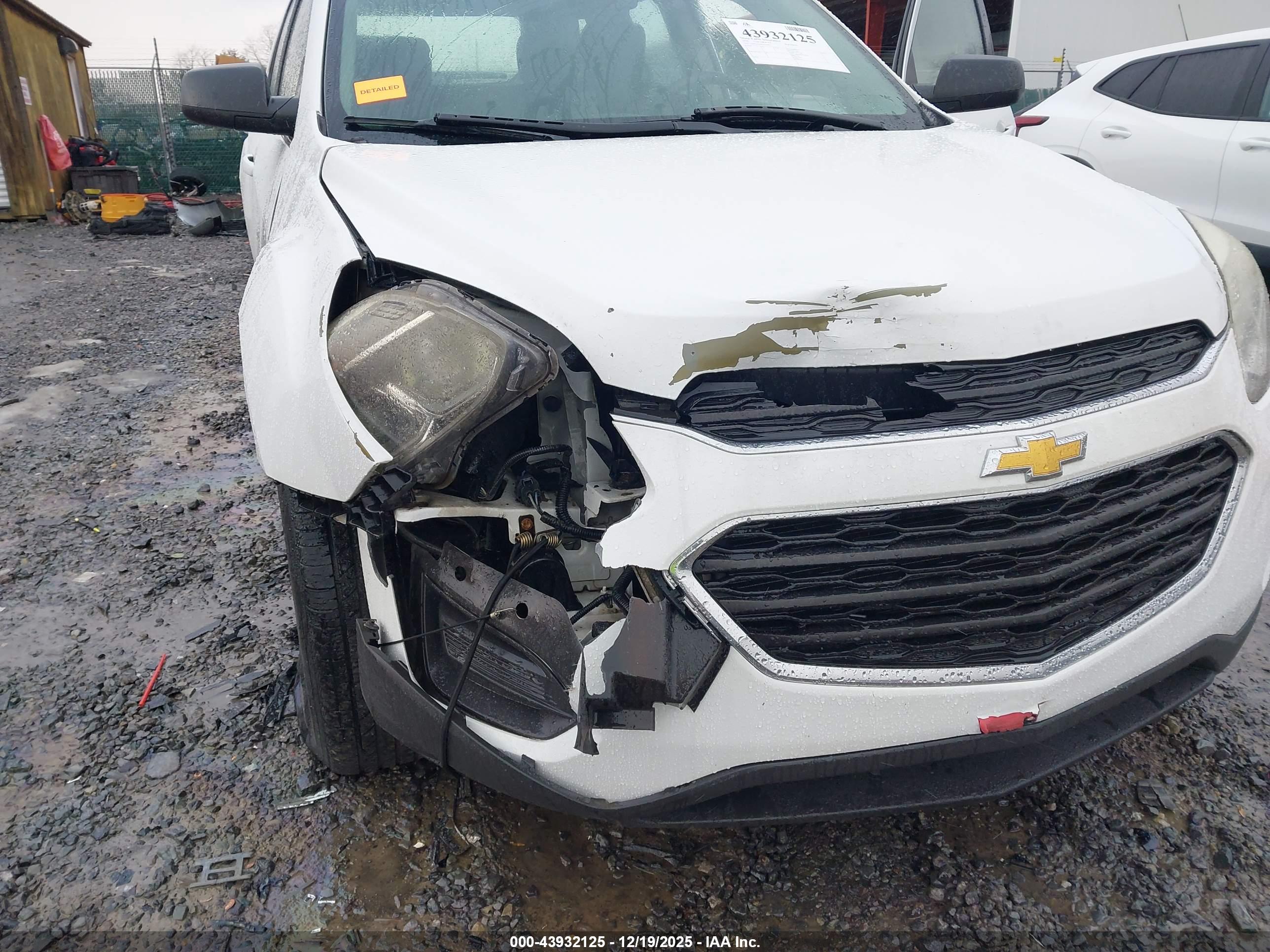 CHEVROLET EQUINOX image 6