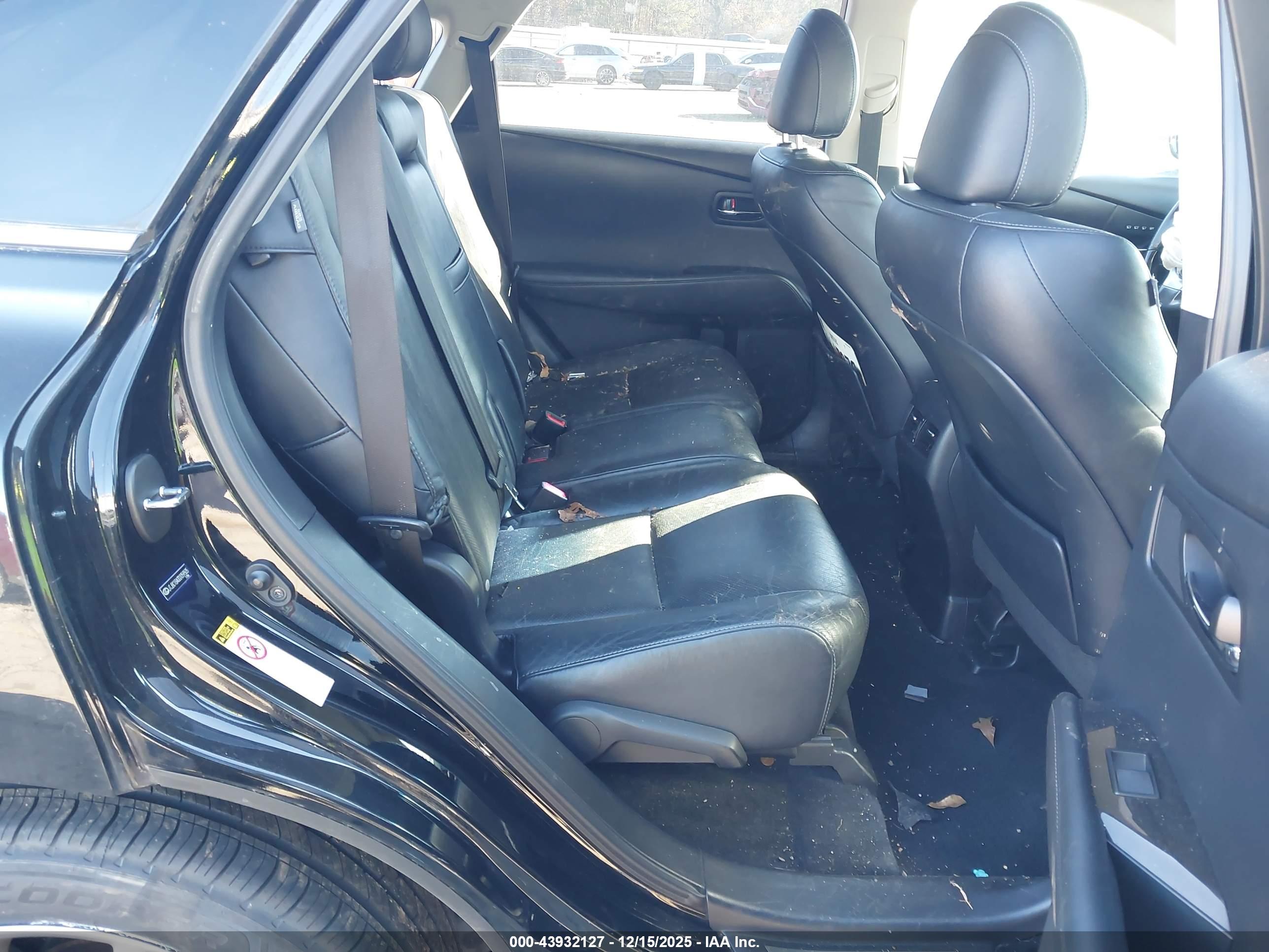 LEXUS RX image 8