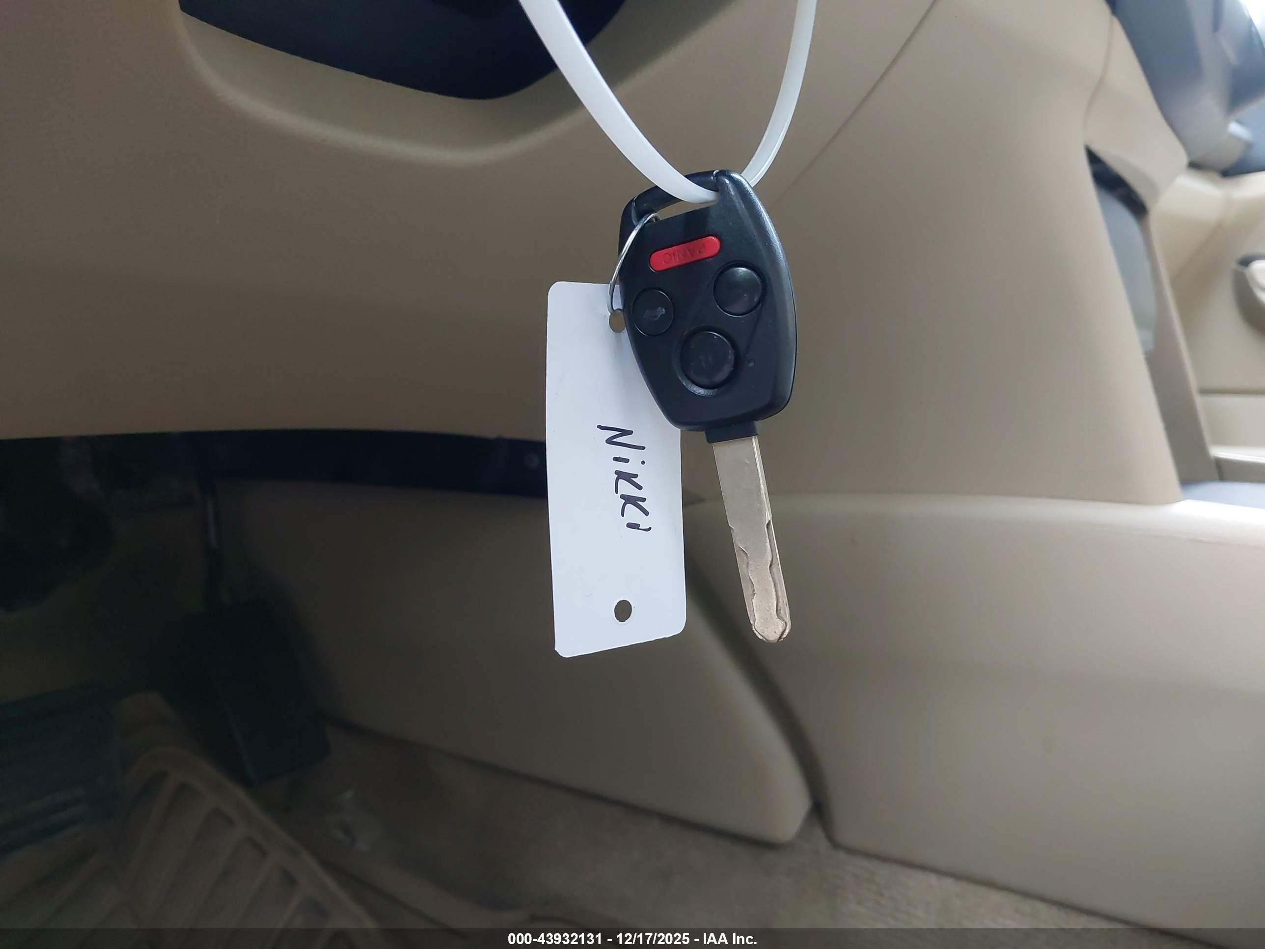 HONDA ACCORD image 11
