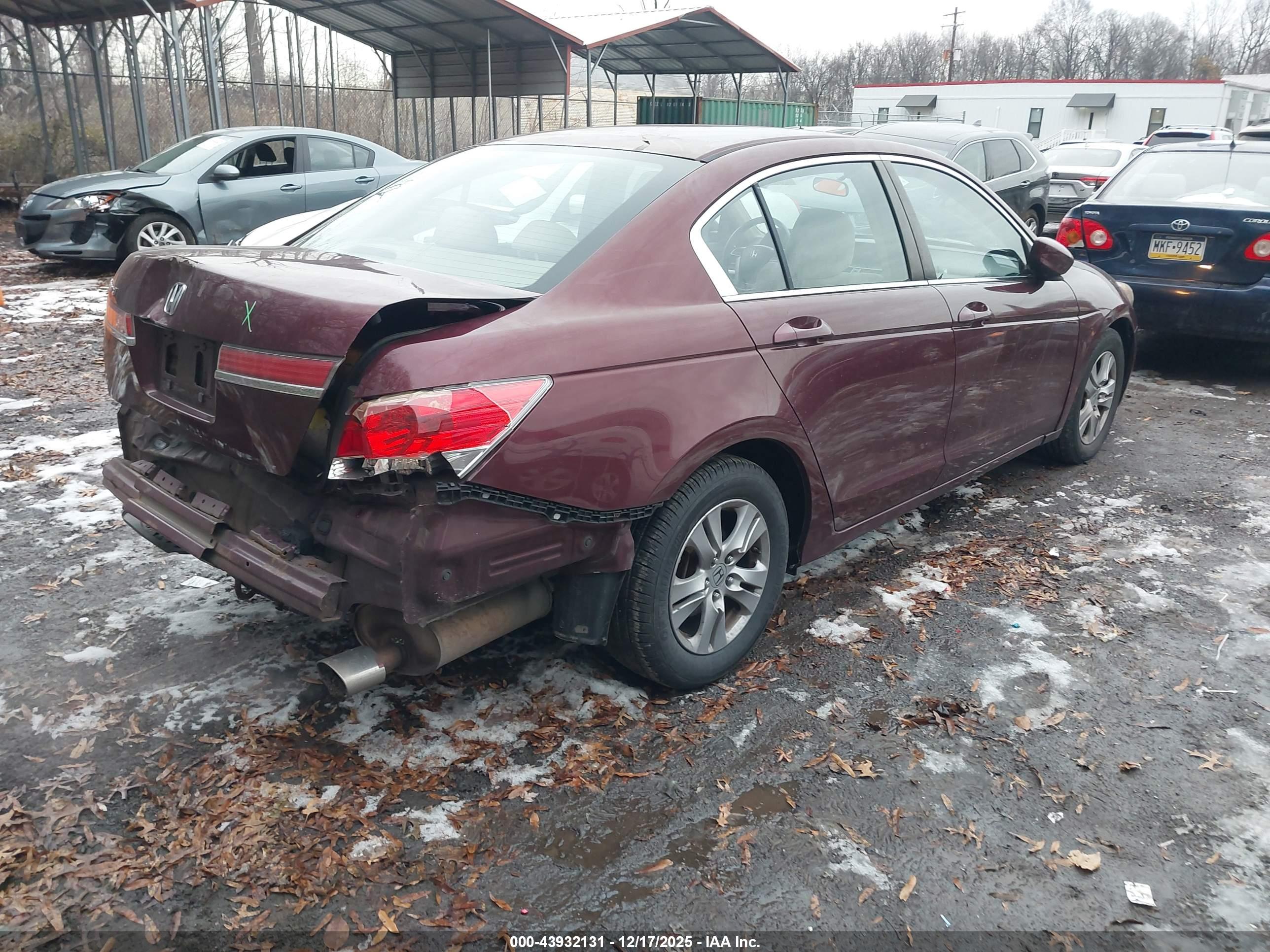 HONDA ACCORD image 4