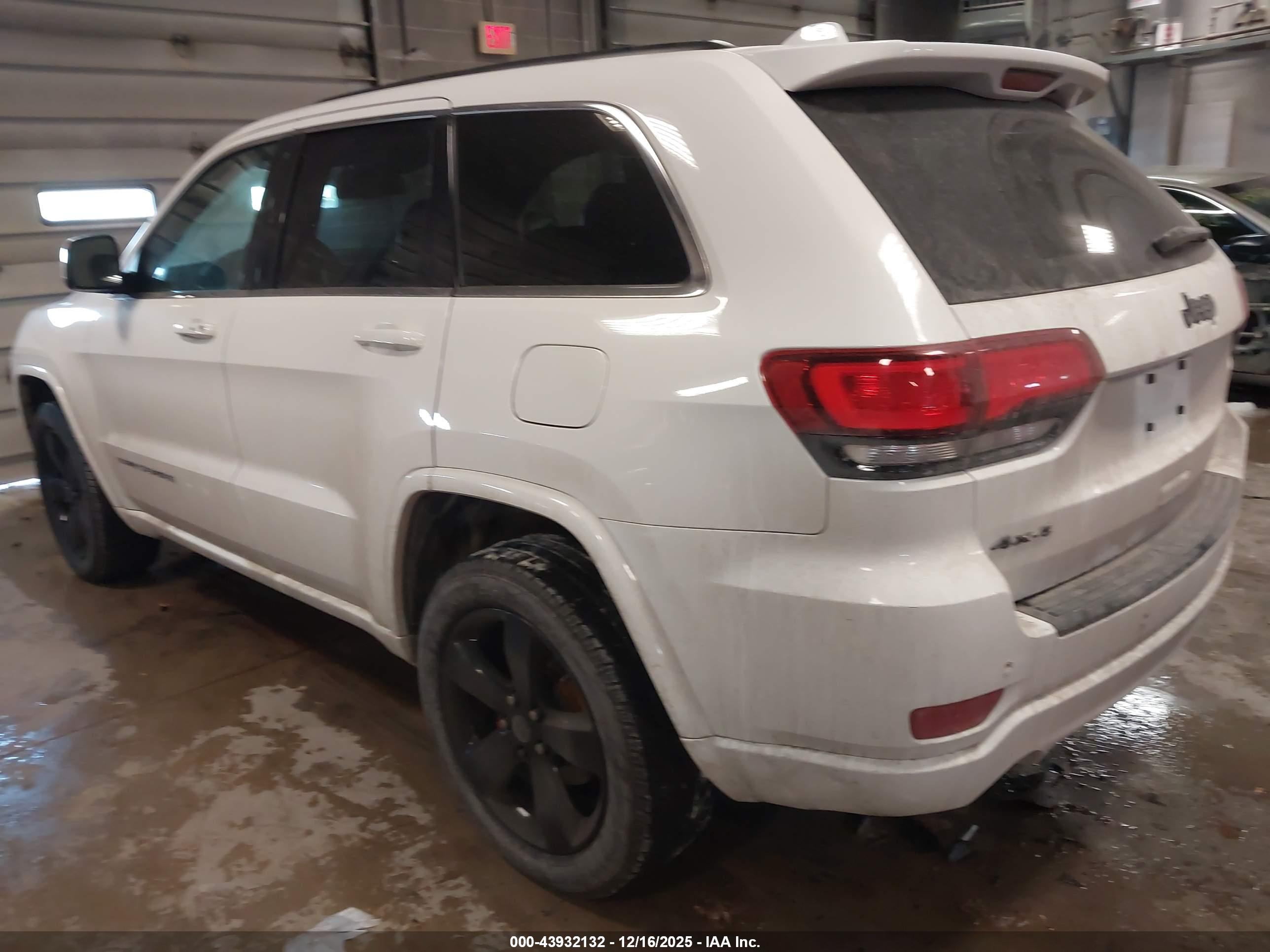 JEEP GRAND image 3