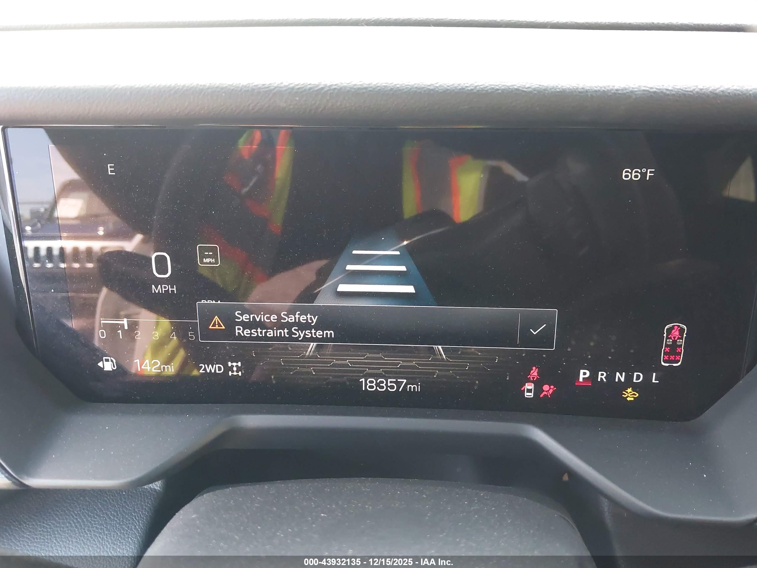 GMC ACADIA image 7