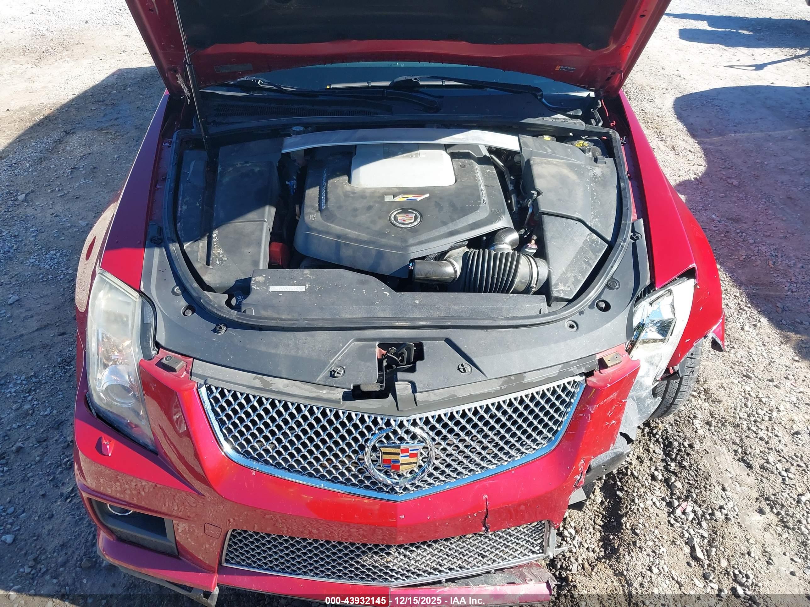 CADILLAC CTS-V image 10